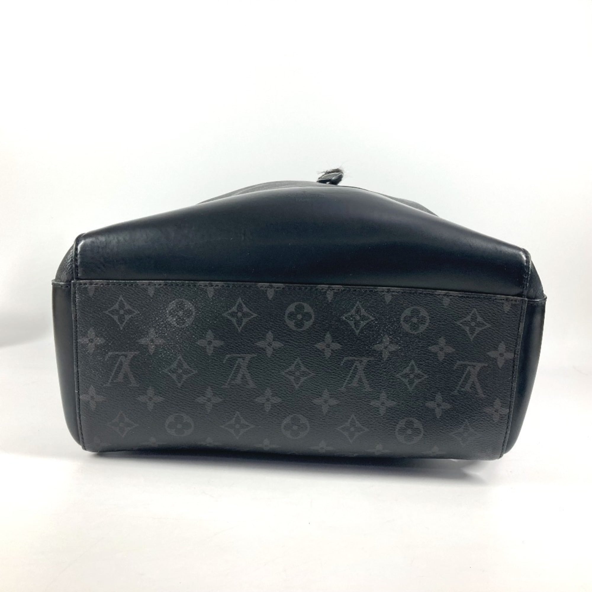 Louis Vuitton Black Monogram Eclipse Monogram Eclipse Backpack Handbag (Pre-Owned)