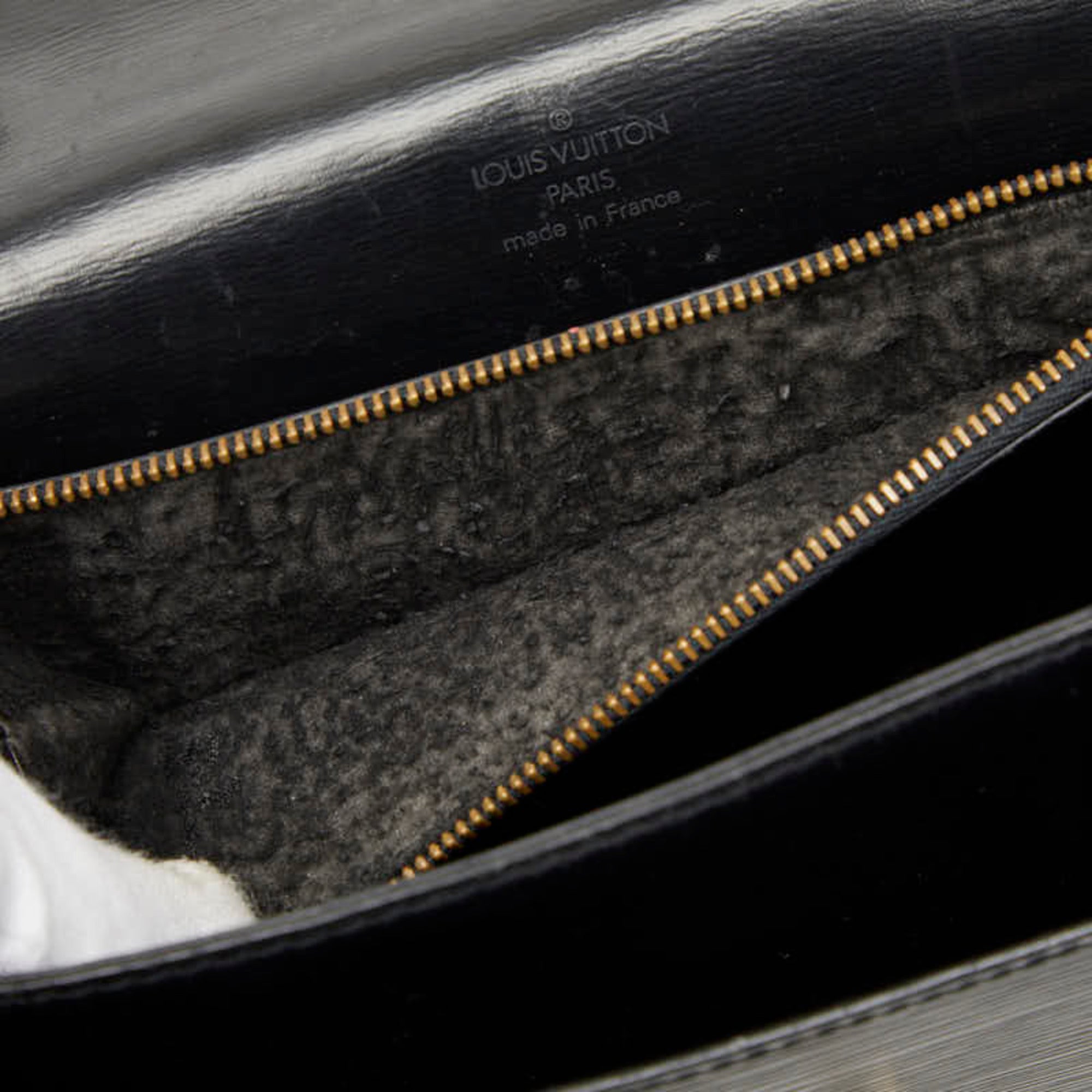 Louis Vuitton Black Noir Cuir Ombre Leather Shoulder Bag (Pre-Owned)
