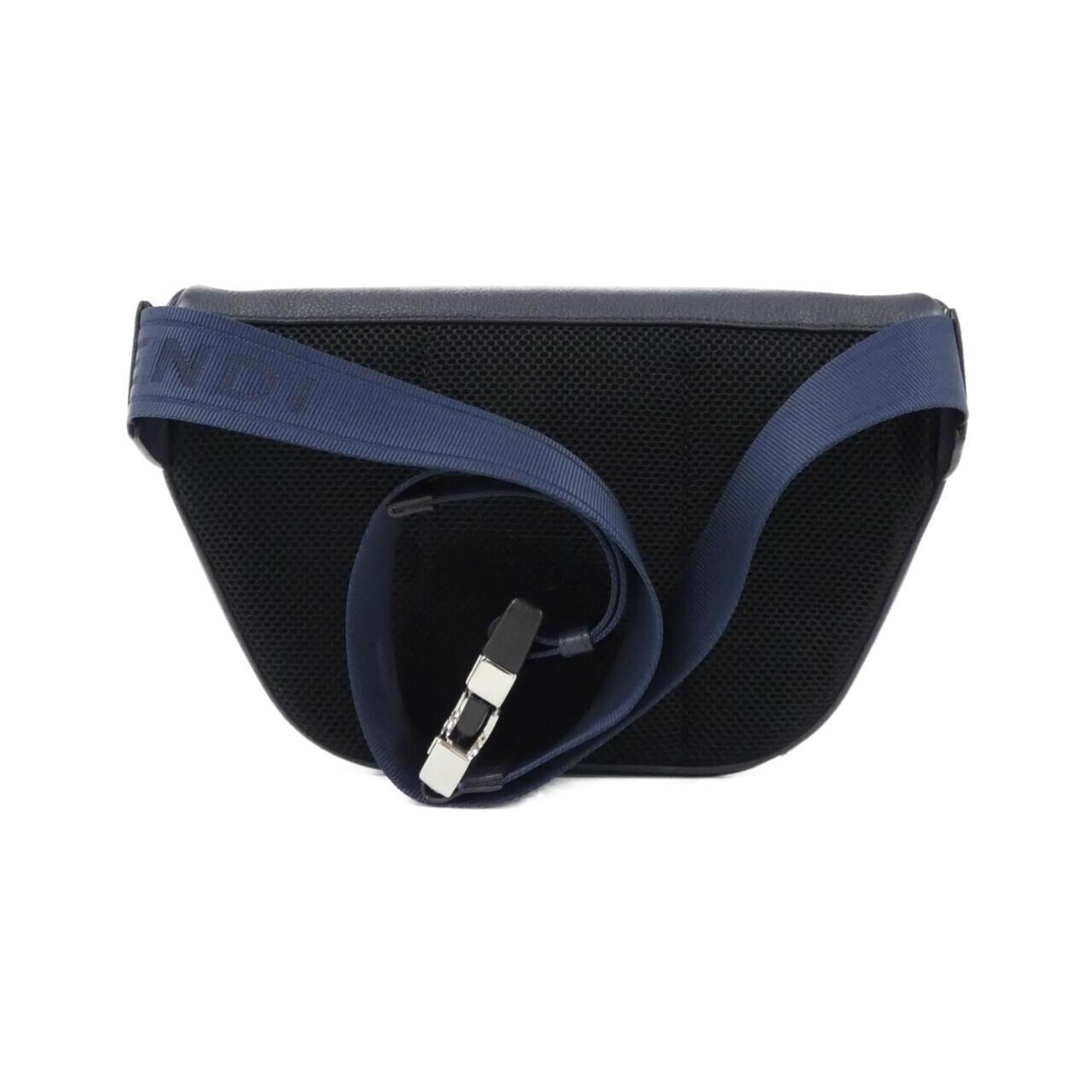 Fendi Dark Blue Leather Shoulder Bag (Pre-Owned)