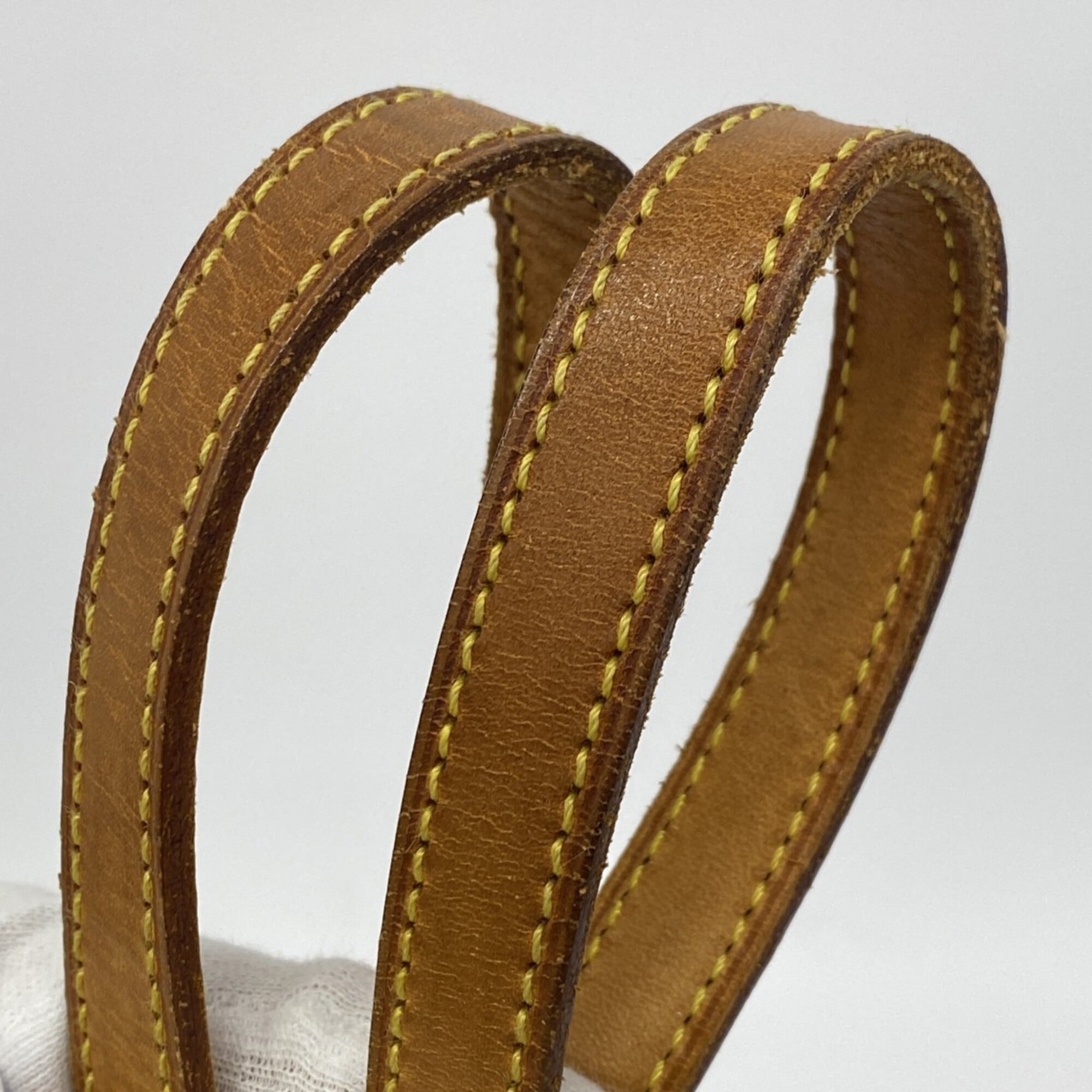 Louis Vuitton Brown Tote Bag (Pre-Owned)
