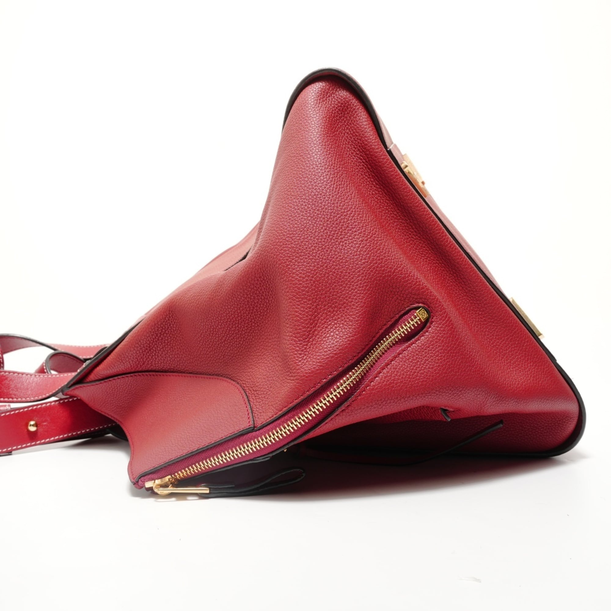 Loewe Hammock Red Color Leather Handbag (Pre-Owned)
