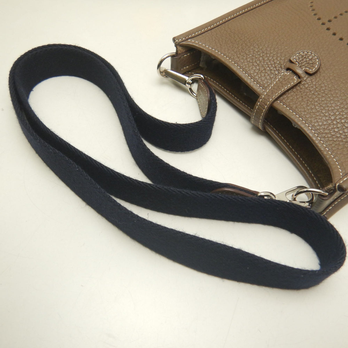 Hermes Etoupe Gray Taurillon Clemence Leather Shoulder Bag (Pre-Owned)