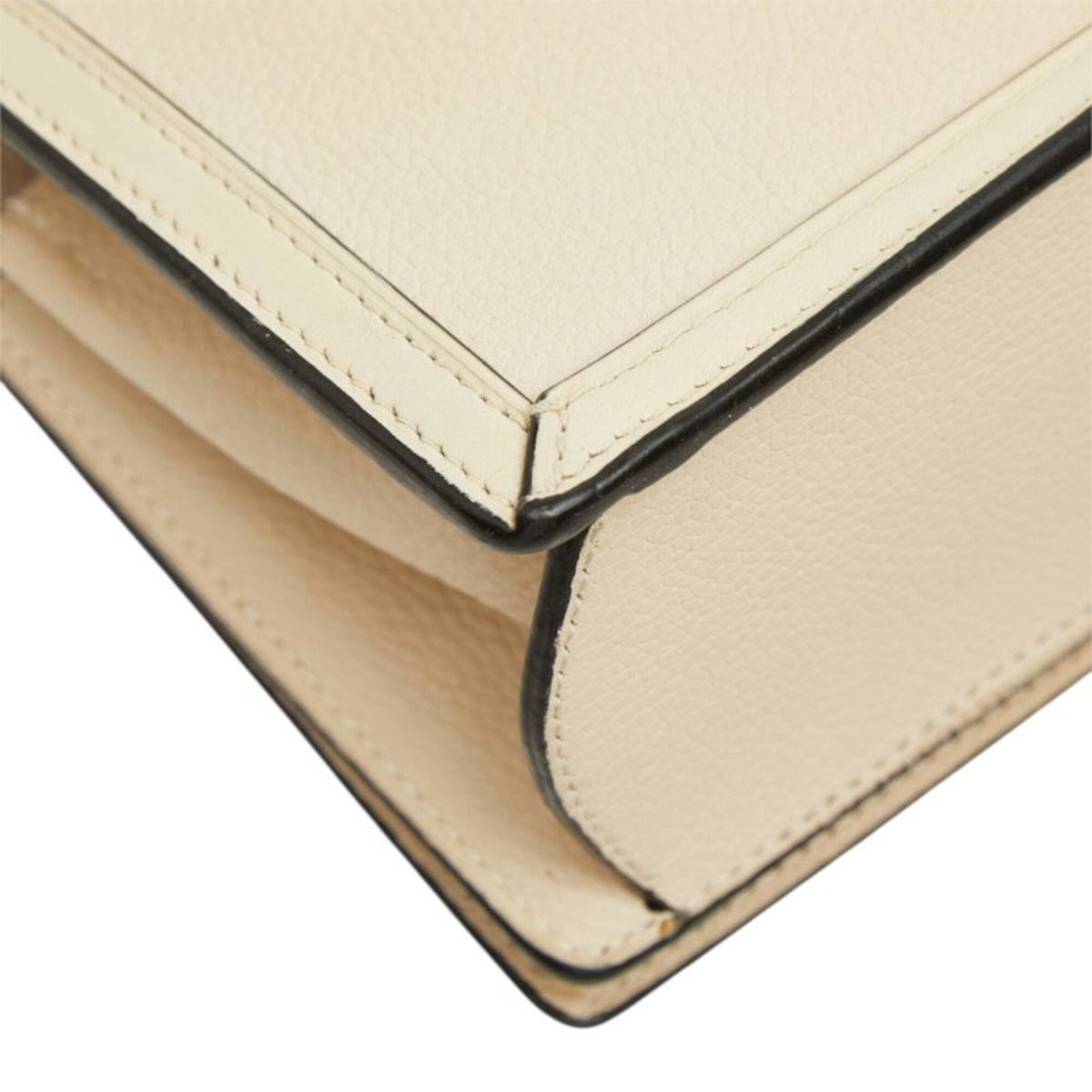 Loewe Ivory Leather Shoulder Bag (Pre-Owned)