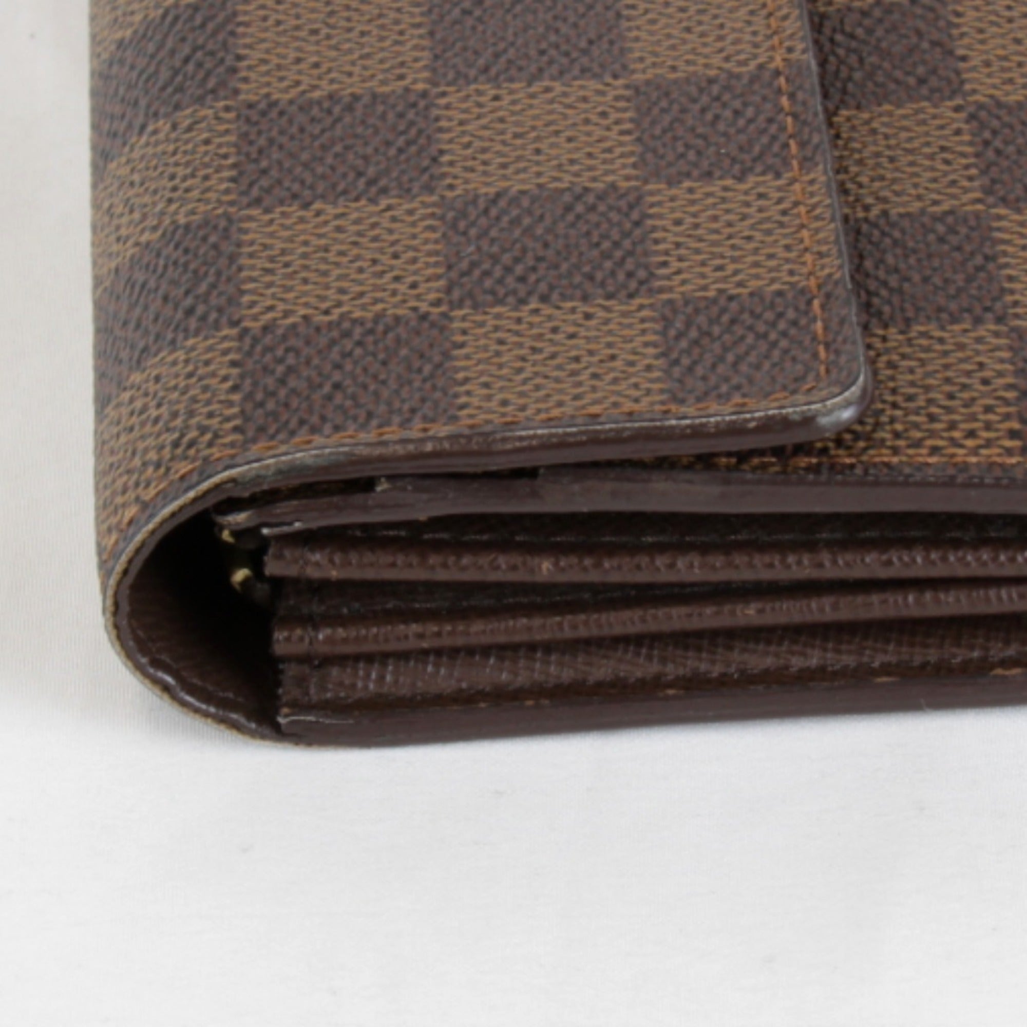 Louis Vuitton Brown Damier Canvas Long Wallet (Bi-Fold) (Pre-Owned)