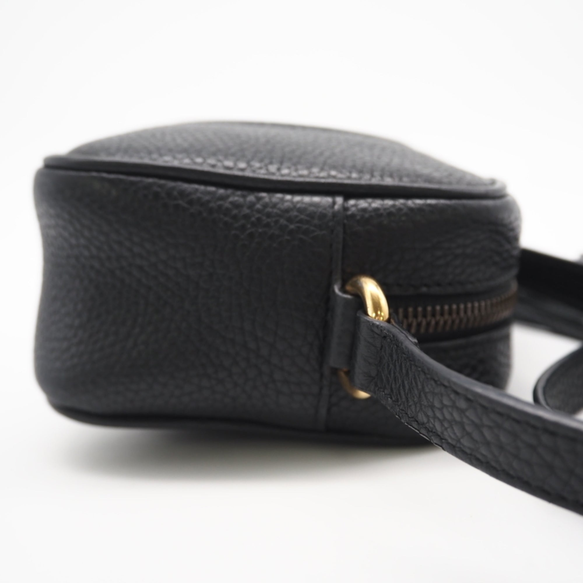 Gucci Black Leather Shoulder Bag (Pre-Owned)