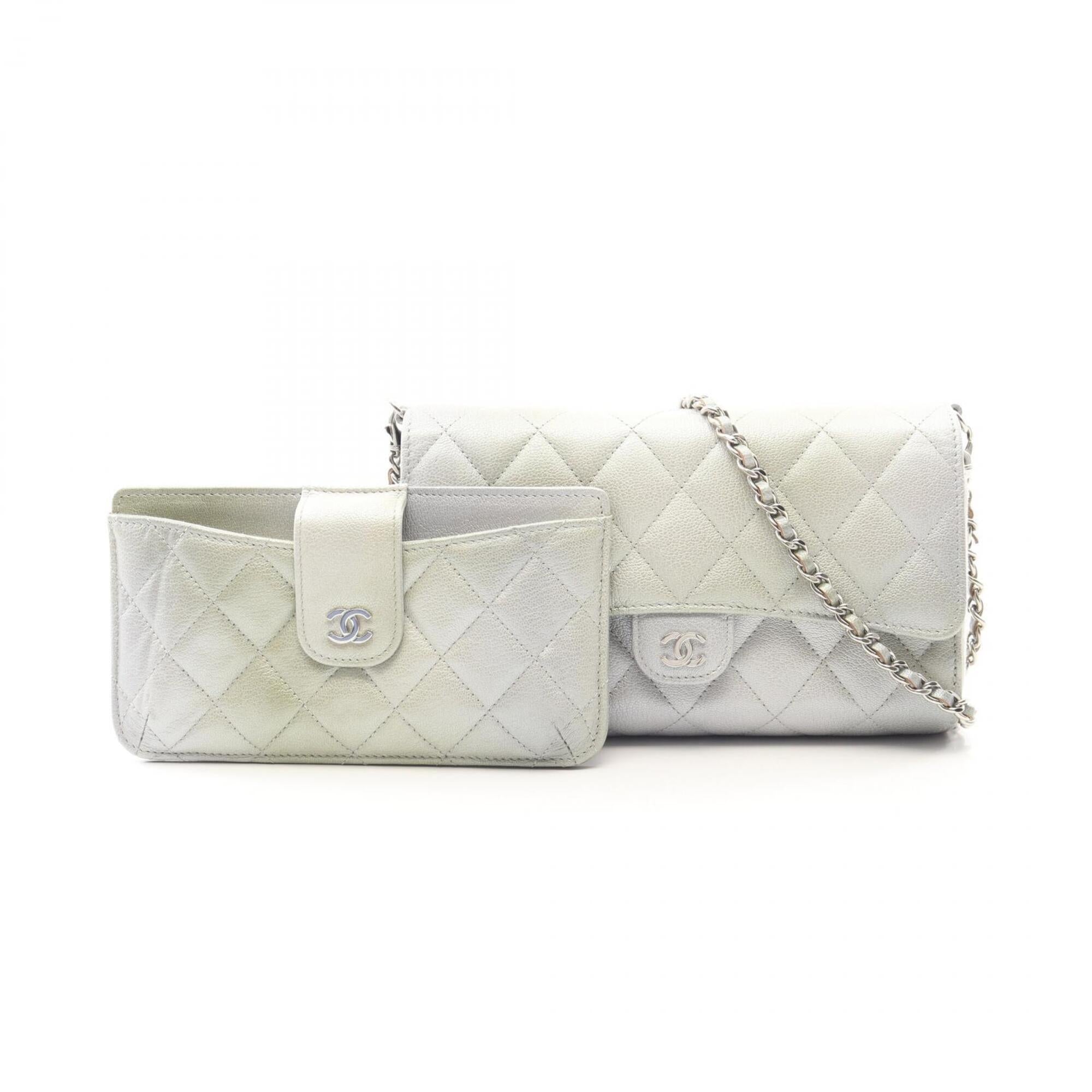 Chanel Green Silver Grained Calfskin Handbag Pouch Shoulder Bag (Pre-Owned)
