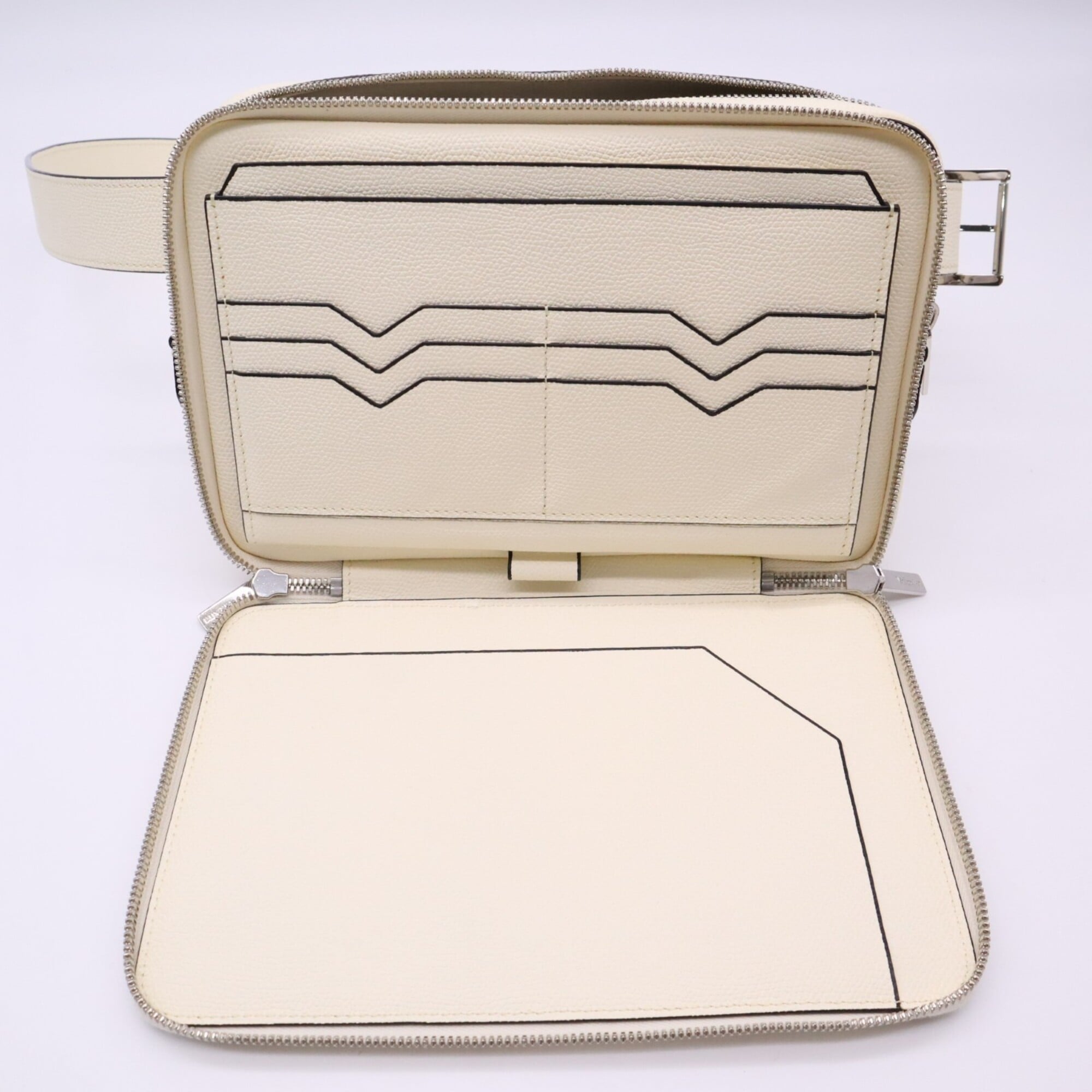 Valextra Ivory Leather Shoulder Bag (Pre-Owned)