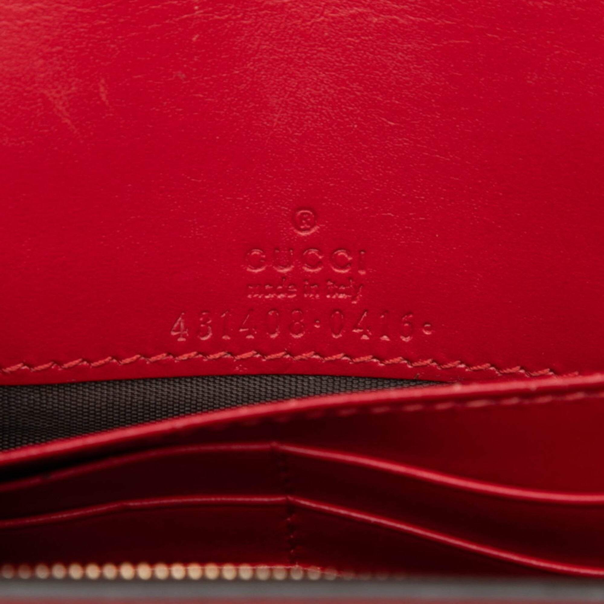 Gucci Guccissima Red Color Leather Shoulder Bag (Pre-Owned)