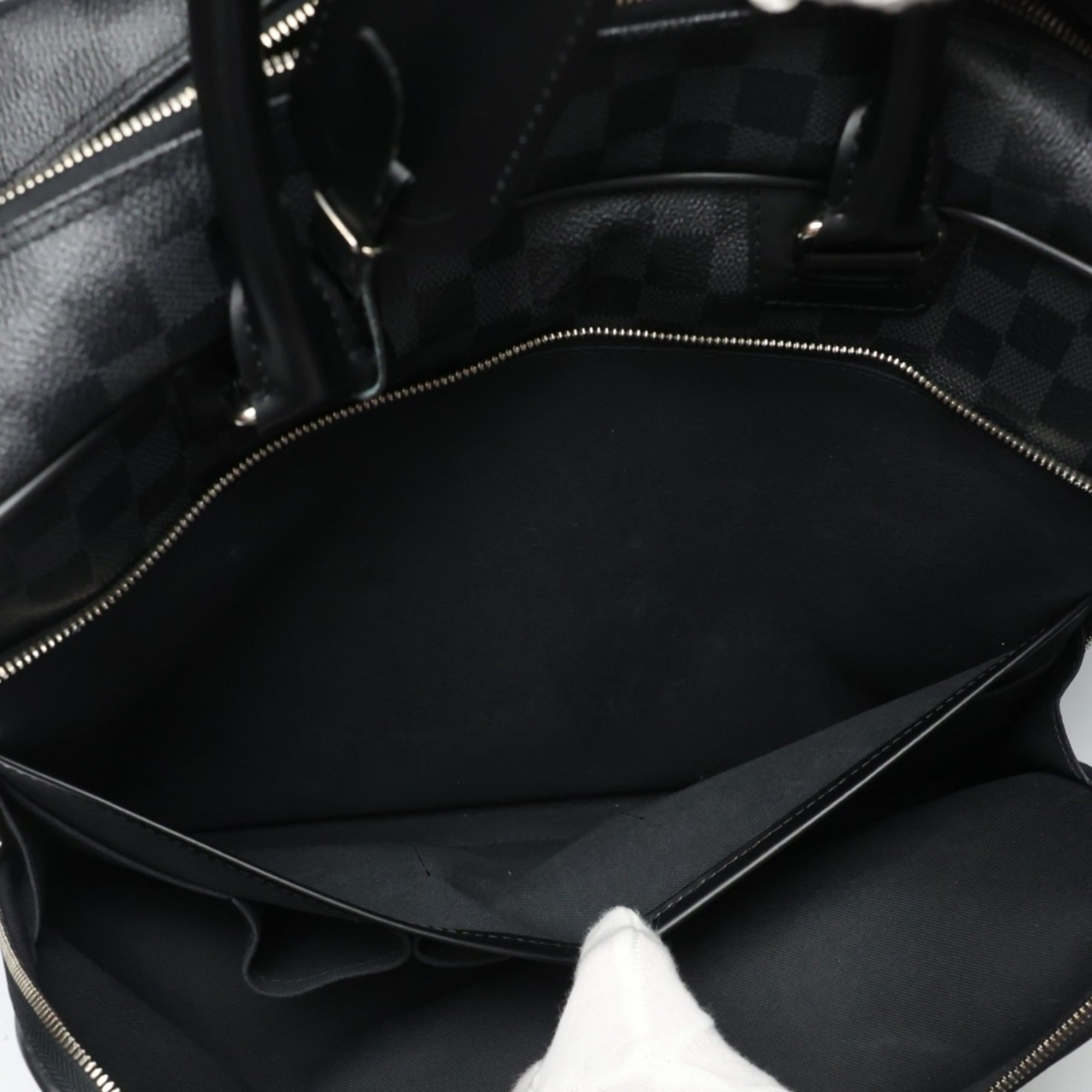 Louis Vuitton Gray Damier Graphite Canvas Shoulder Bag (Pre-Owned)