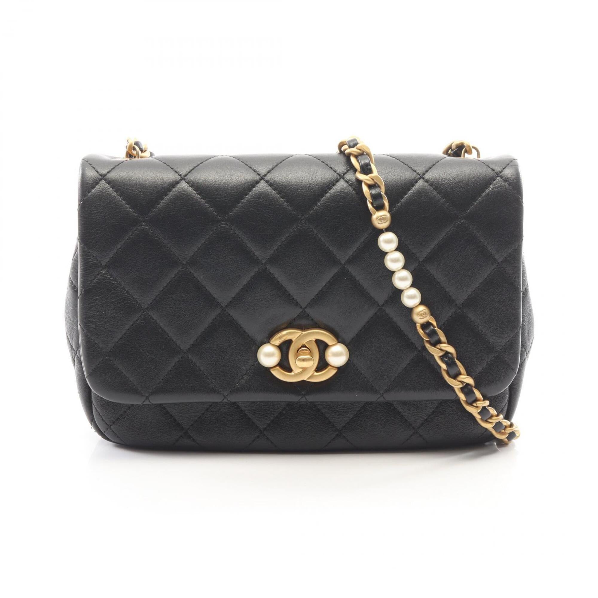 Chanel Black Leather Handbag Shoulder Bag (Pre-Owned)