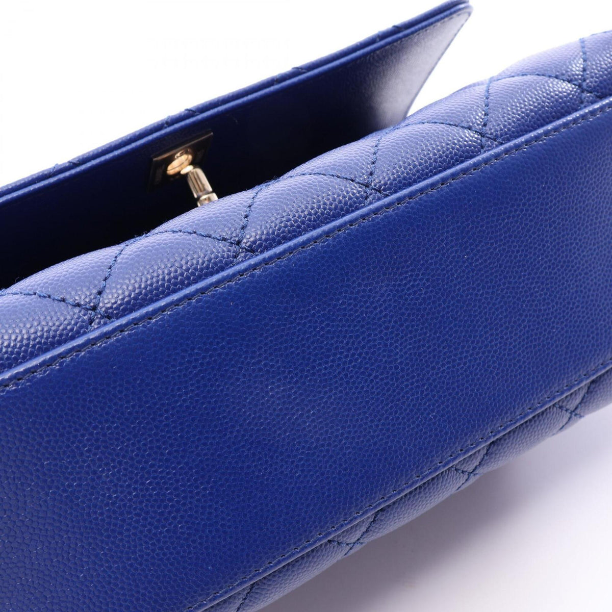Chanel Blue Grained Calfskin Handbag (Pre-Owned)