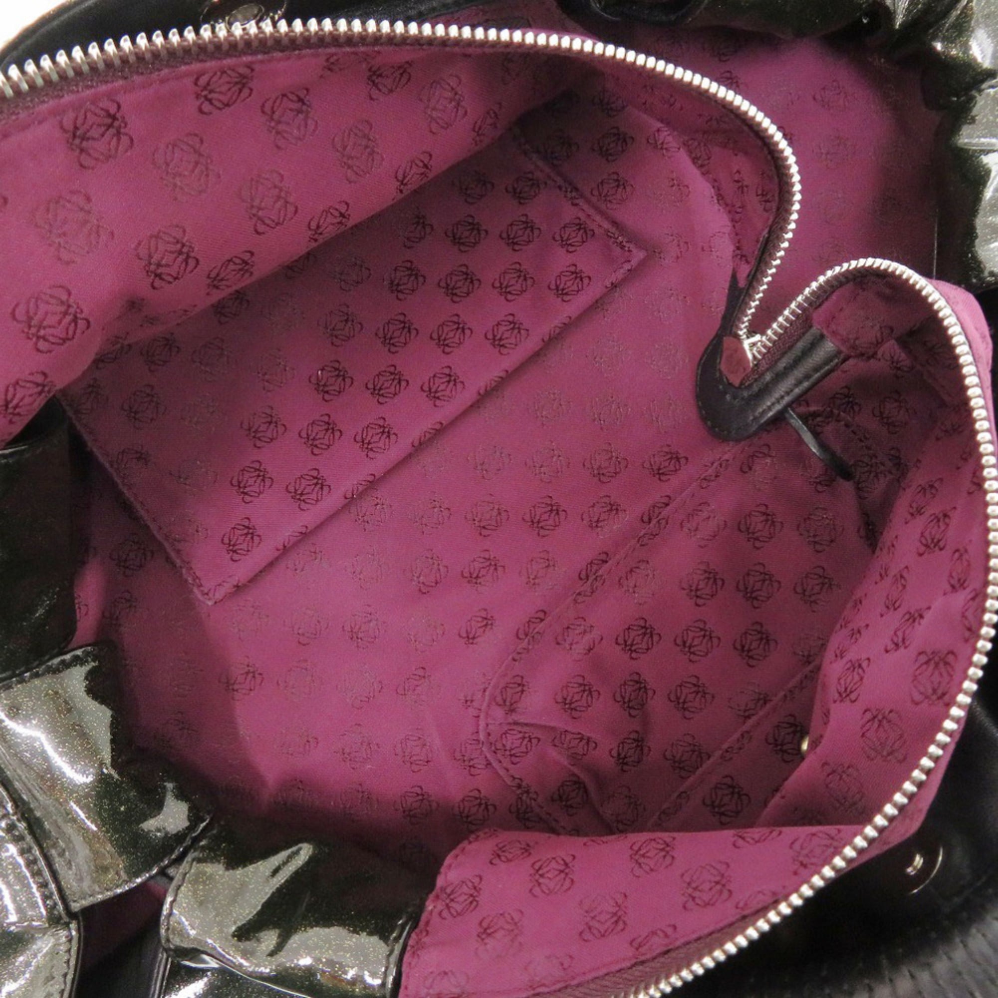 Loewe Black Patent Leather Handbag (Pre-Owned)