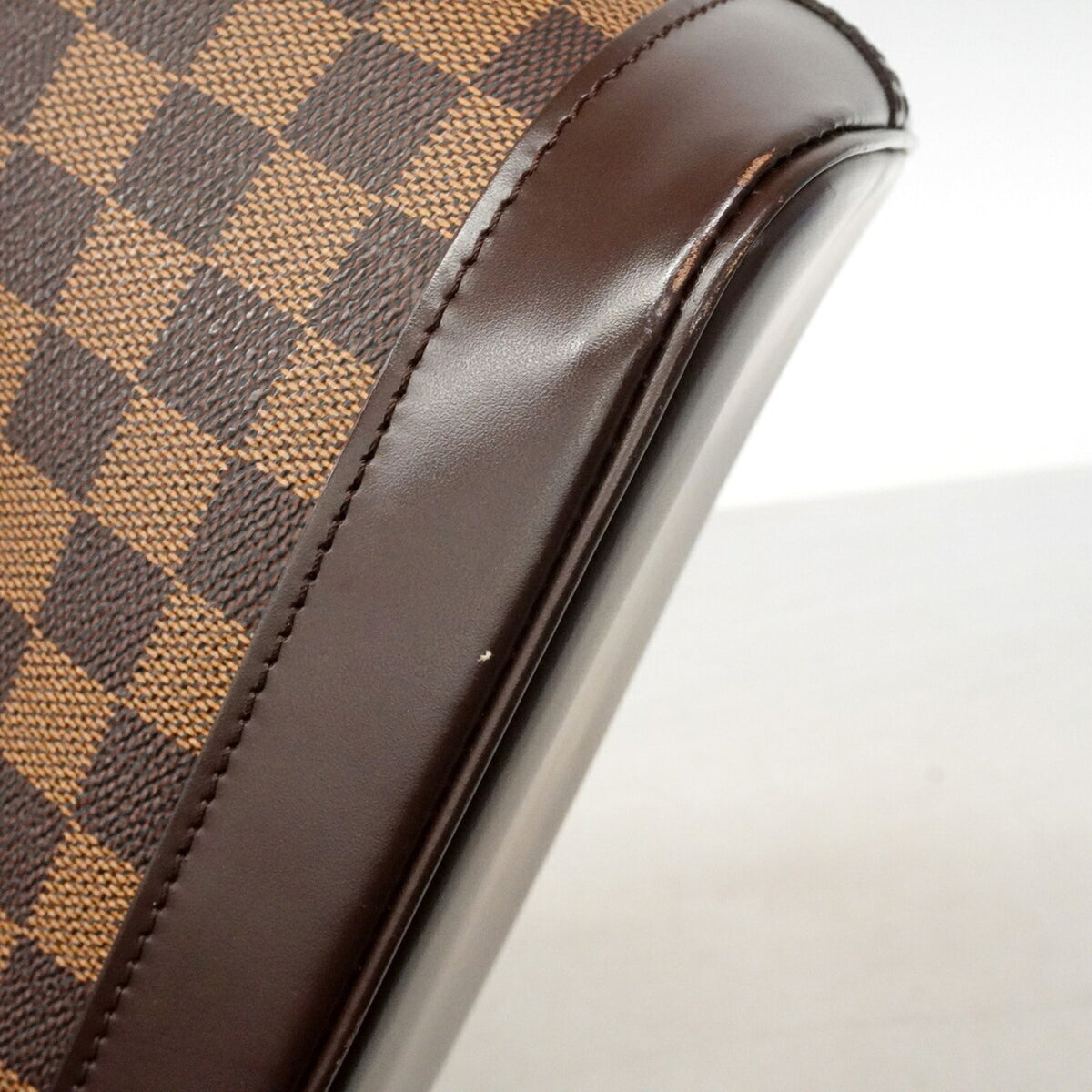 Louis Vuitton Ebene Handbag (Pre-Owned)