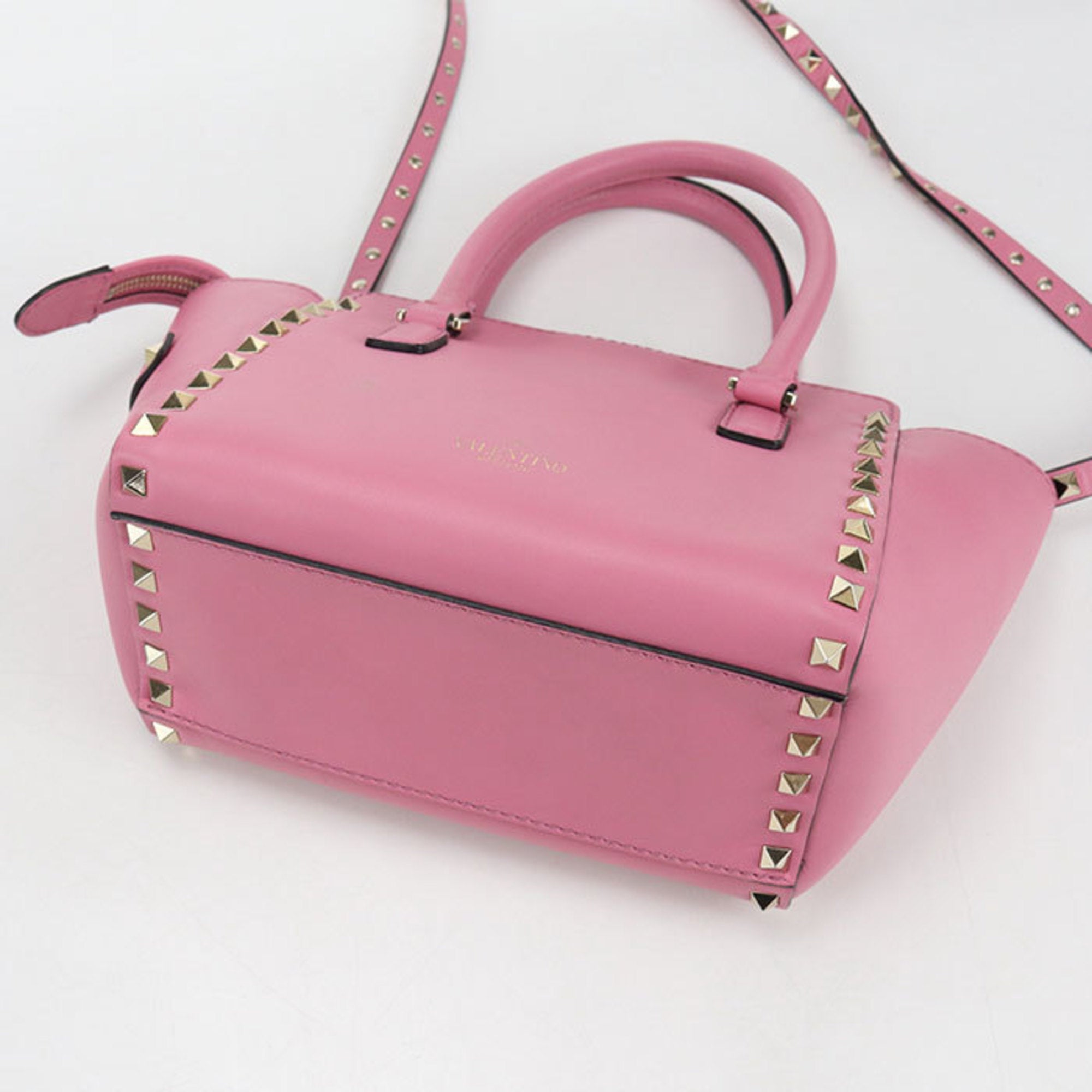 Valentino Garavani Pink Leather Handbag (Pre-Owned)