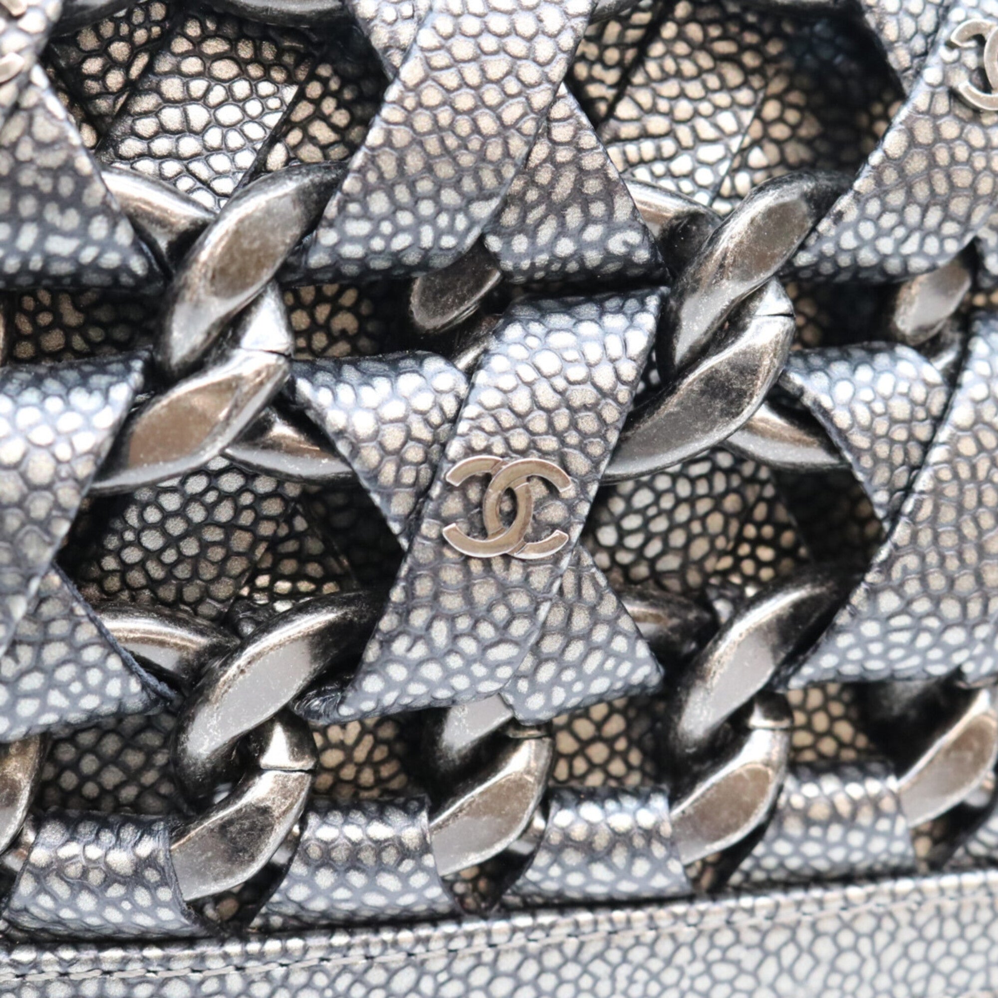 Chanel Metallic Gray Grained Calfskin Shoulder Bag (Pre-Owned)