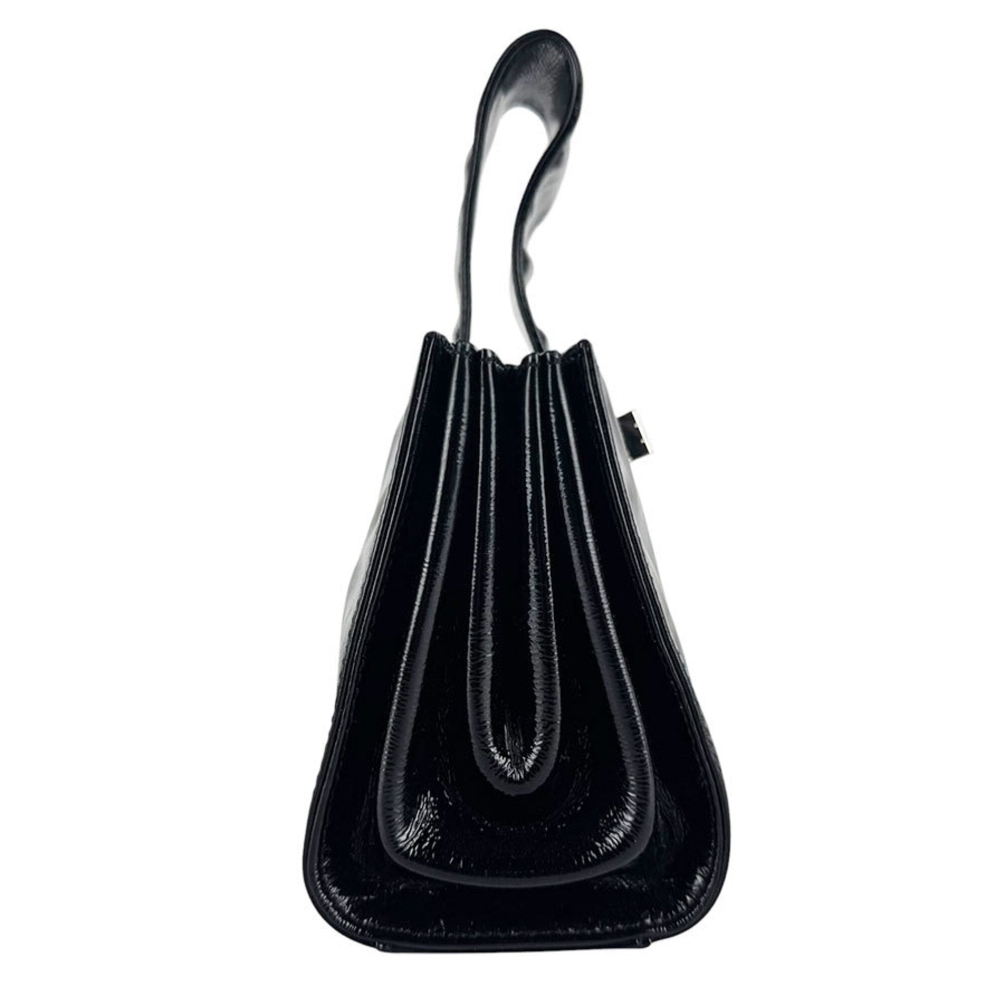 Chanel Black Patent Leather Handbag (Pre-Owned)