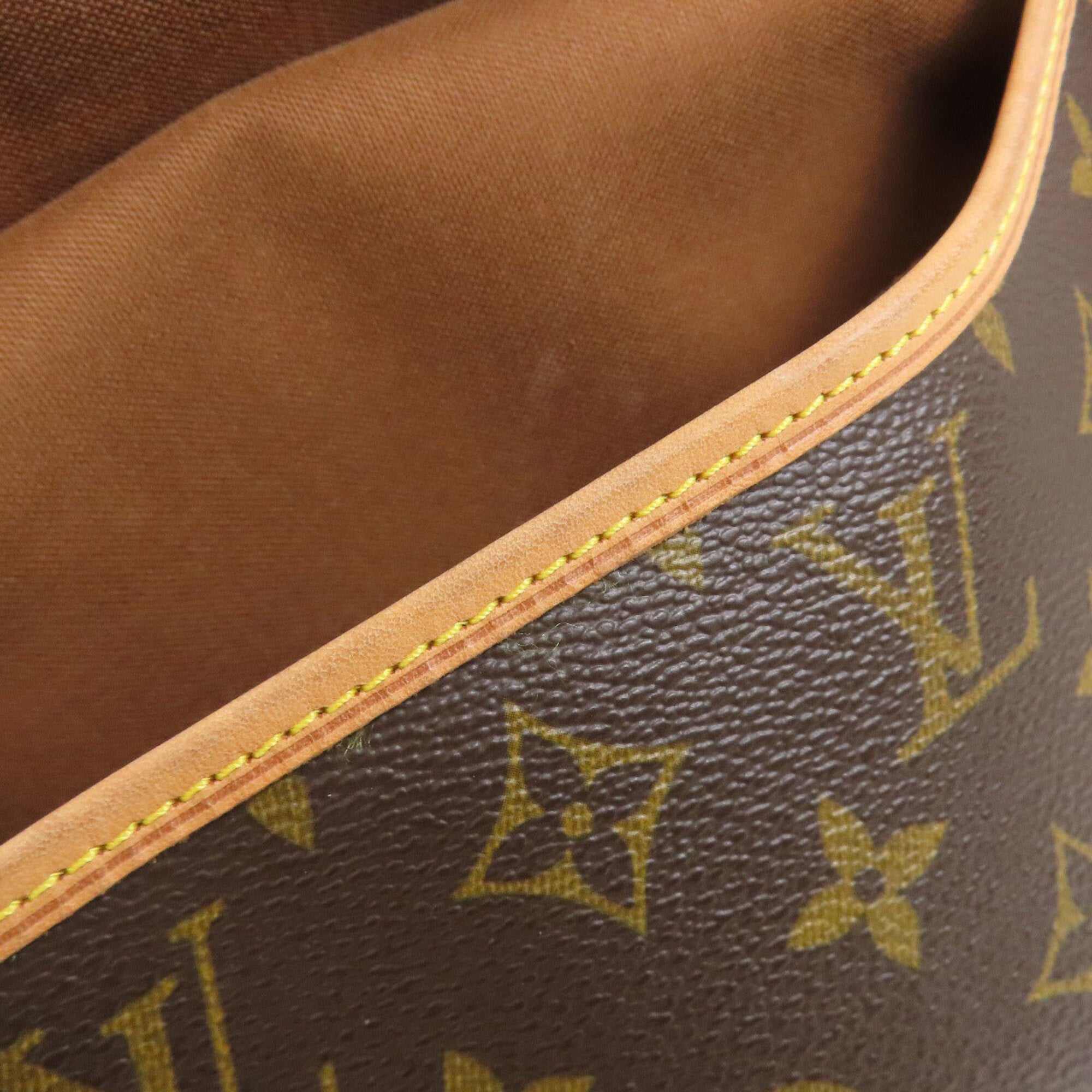 Louis Vuitton Monogram Monogram Shoulder Bag (Pre-Owned)