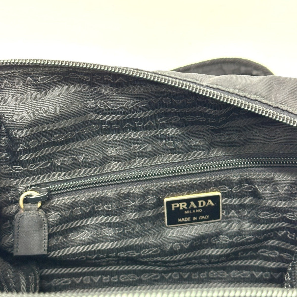 Prada Black Nylon Handbag Shoulder Bag Tote Bag (Pre-Owned)