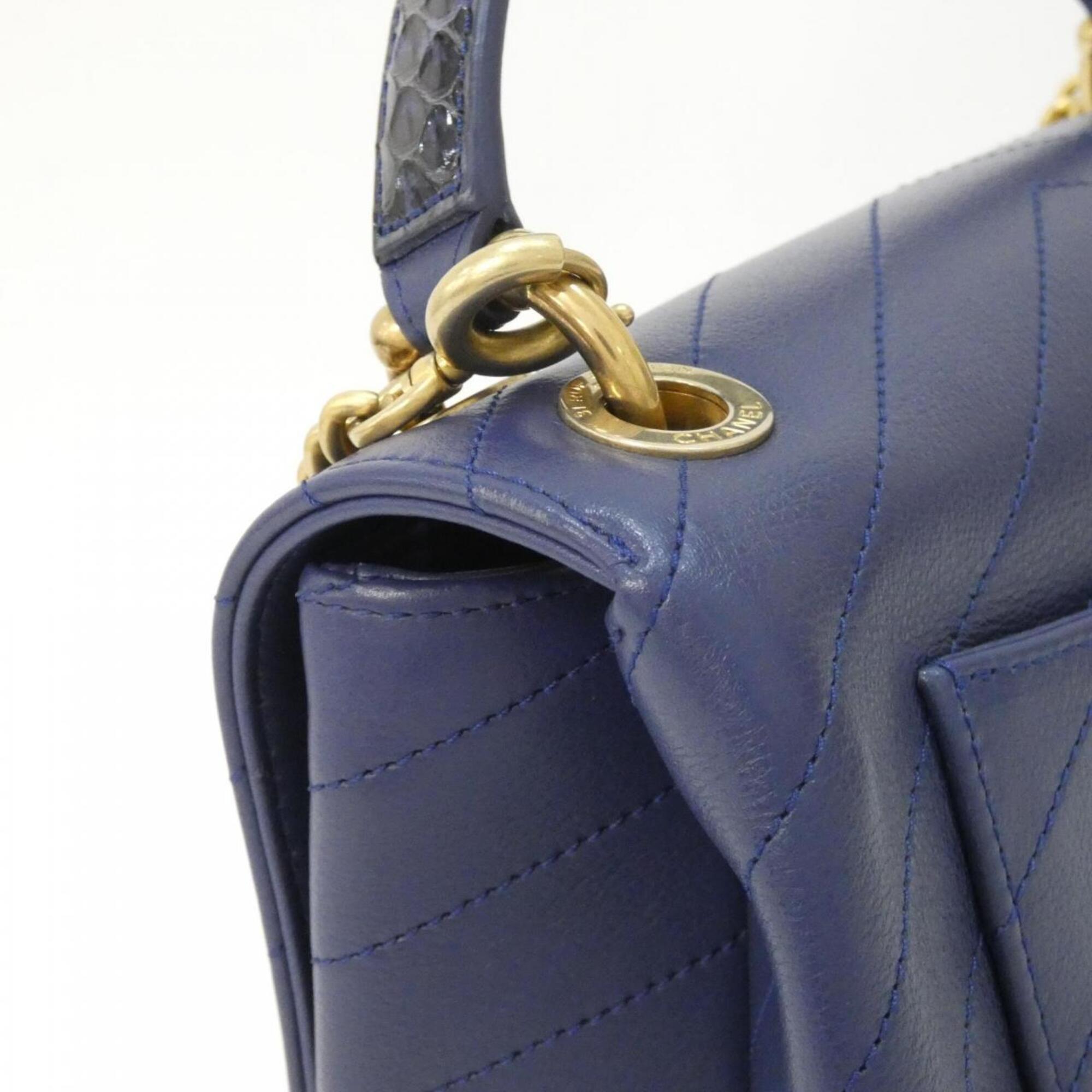 Chanel Blue Leather Handbag (Pre-Owned)