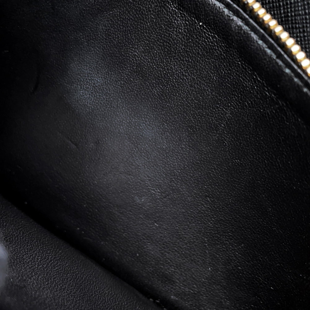 Prada Black Saffiano Chain/Shoulder Wallet (Pre-Owned)