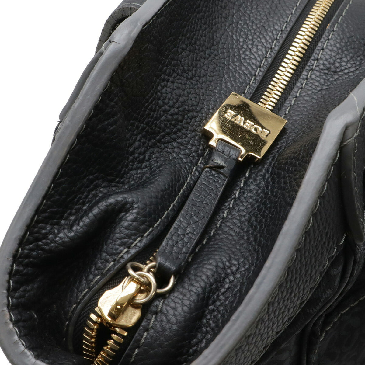 Loewe Black Nylon Canvas Leather Shoulder Bag Tote Bag (Pre-Owned)