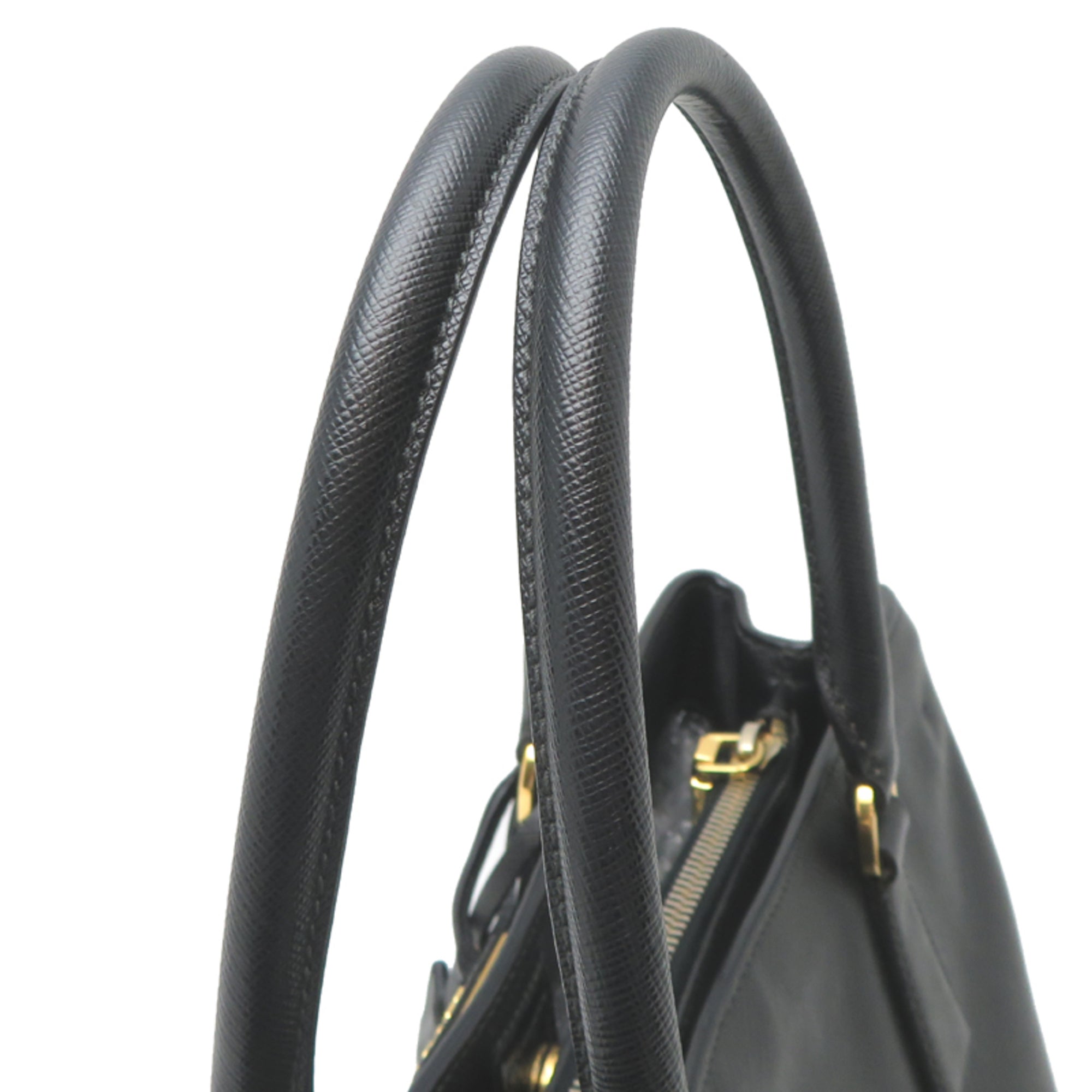 Prada Black Leather Handbag (Pre-Owned)