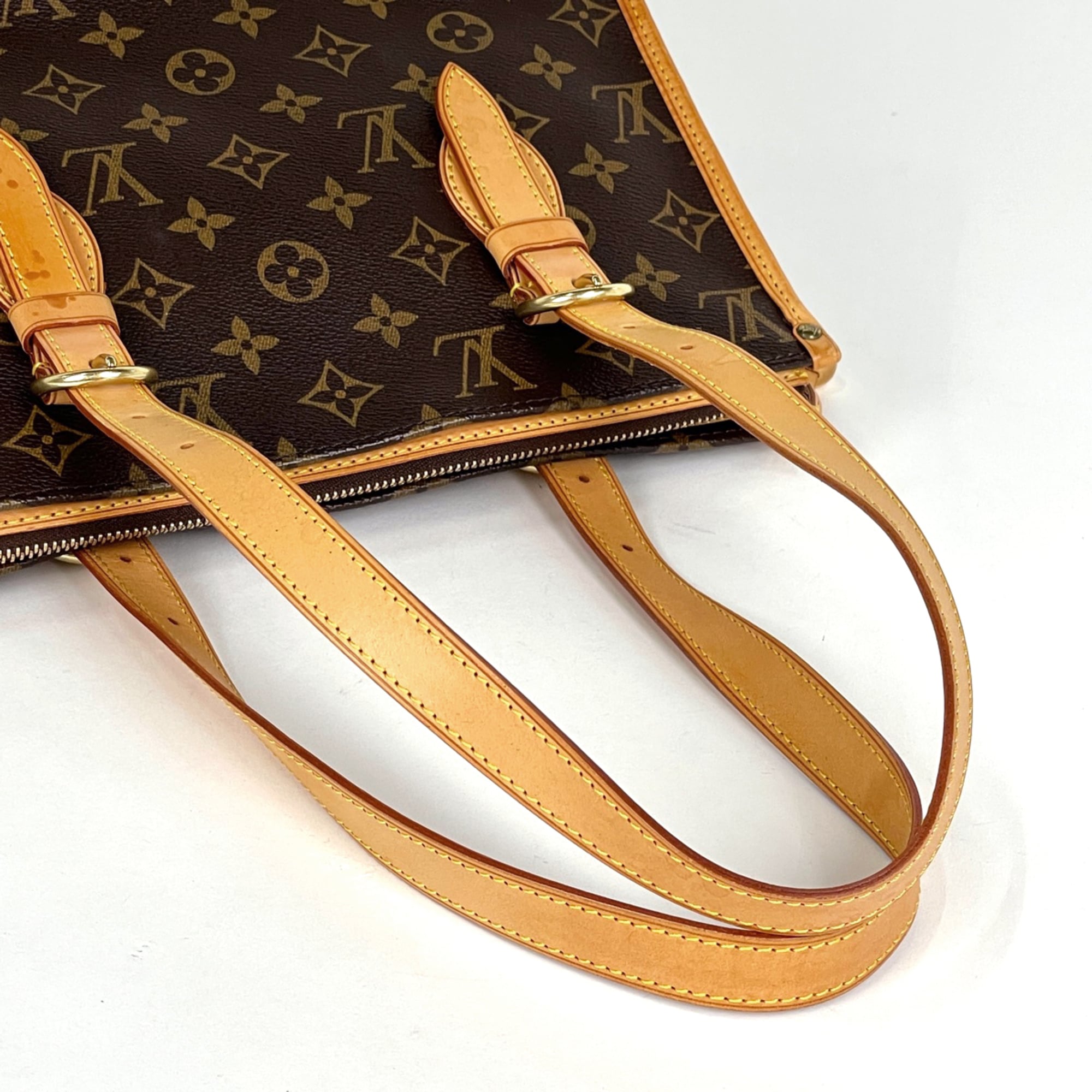 Louis Vuitton Brown Monogram Handbag (Pre-Owned)