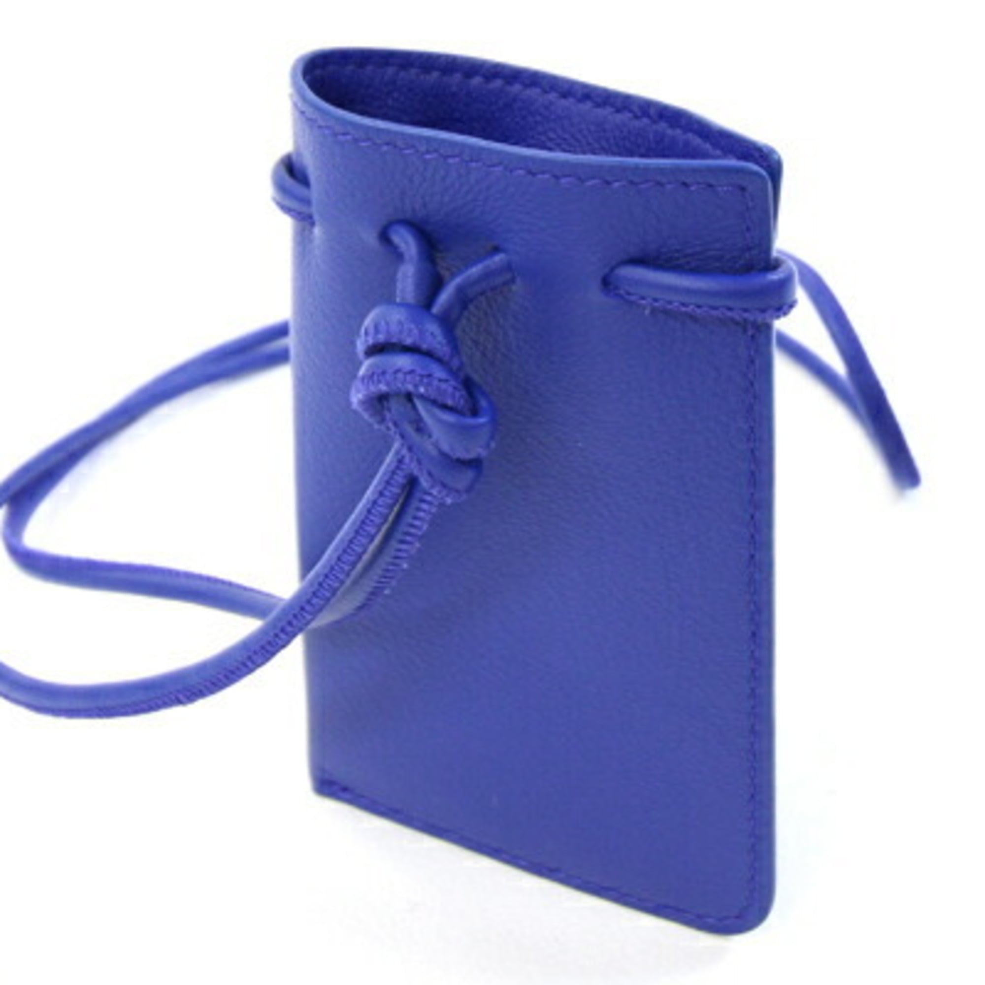 Salvatore Ferragamo Blue Leather Pouch (Pre-Owned)