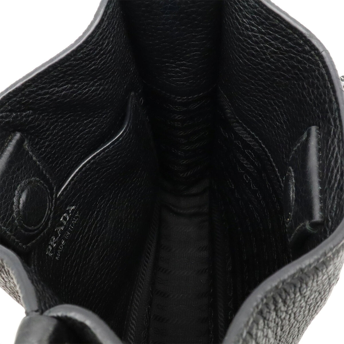 Prada Black Nero Leather Shoulder Bag (Pre-Owned)