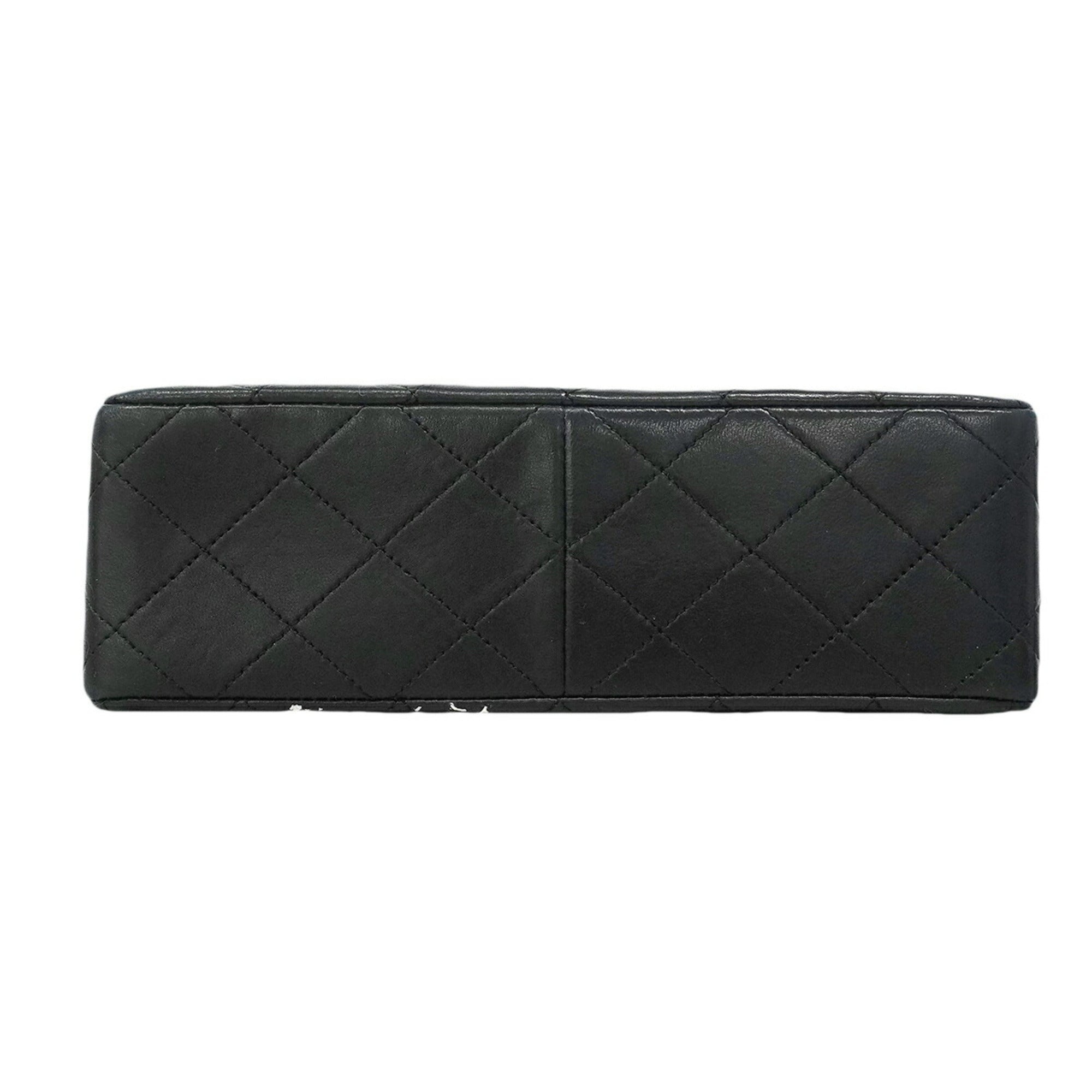 Chanel Black Leather Shoulder Bag (Pre-Owned)