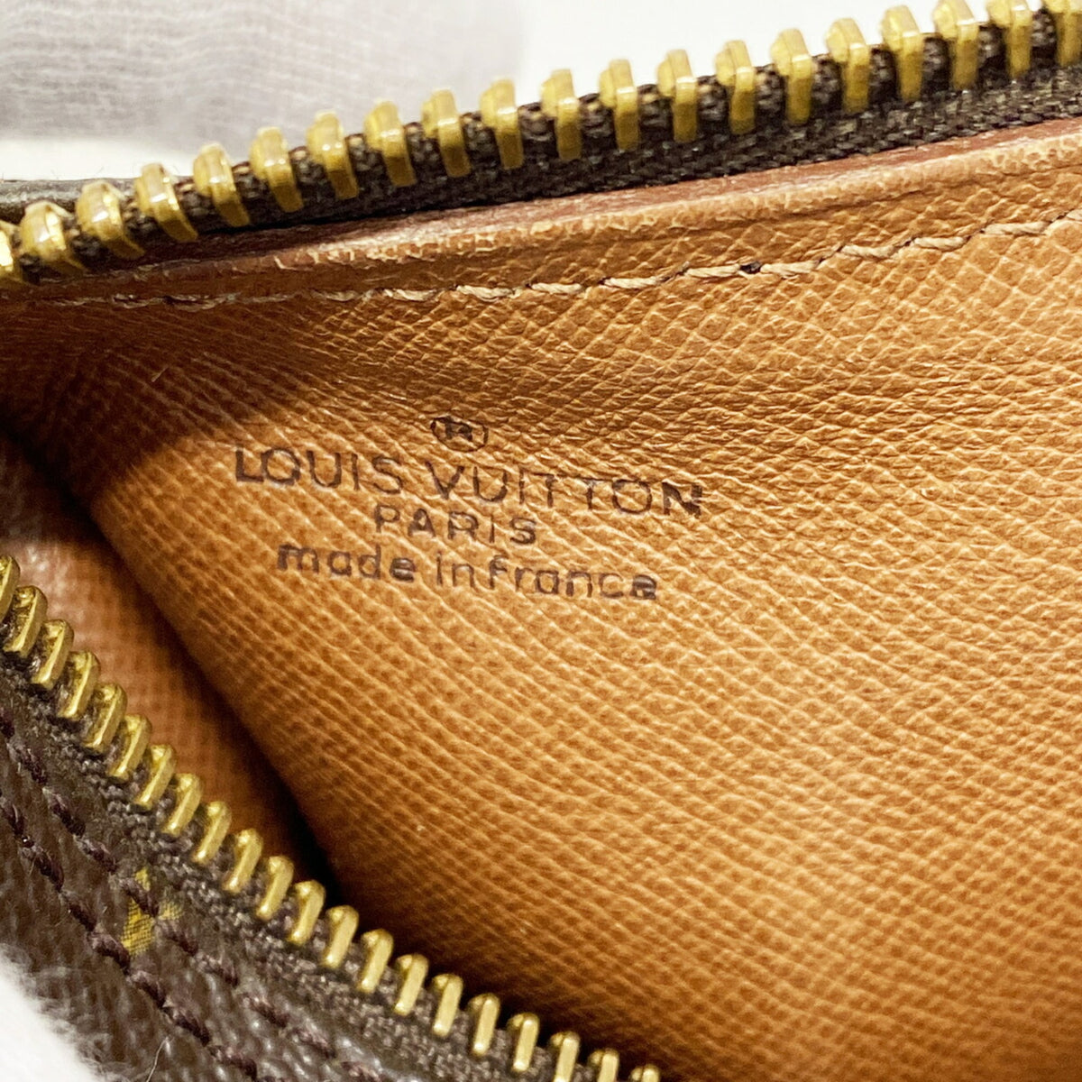 Louis Vuitton Brown Handbag (Pre-Owned)