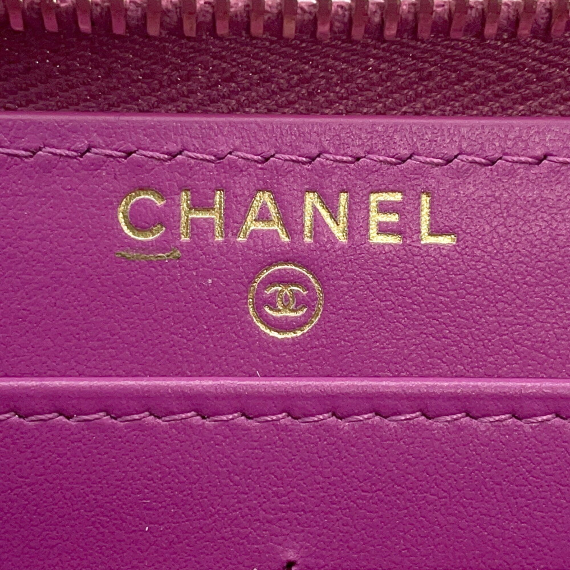 Chanel Purple Leather Long Wallet (Bi-Fold) (Pre-Owned)