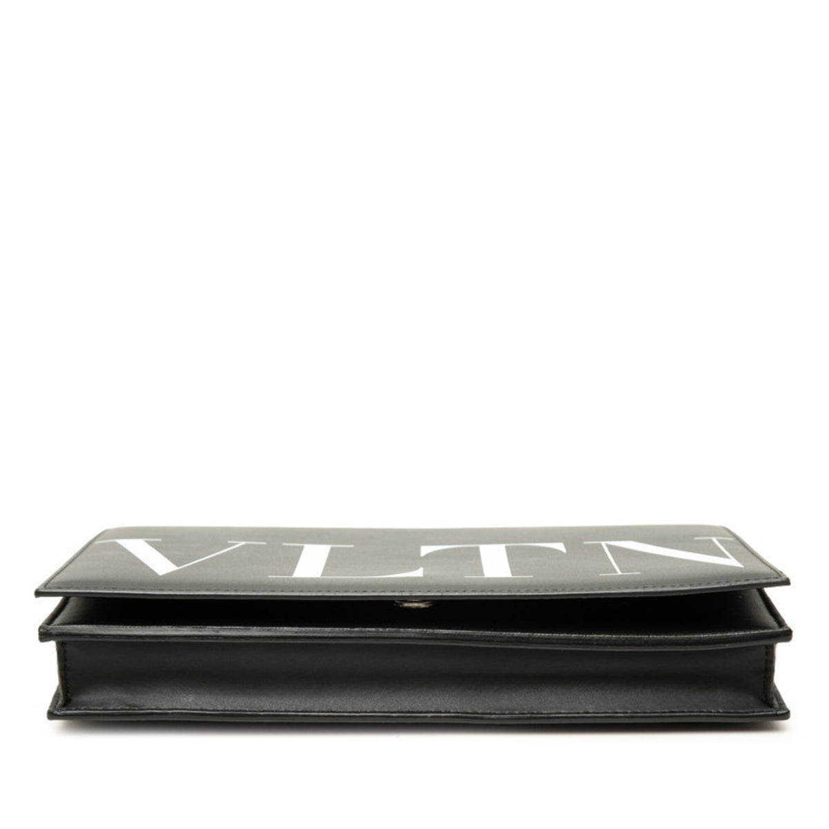 Valentino Black Leather Clutch Bag (Pre-Owned)