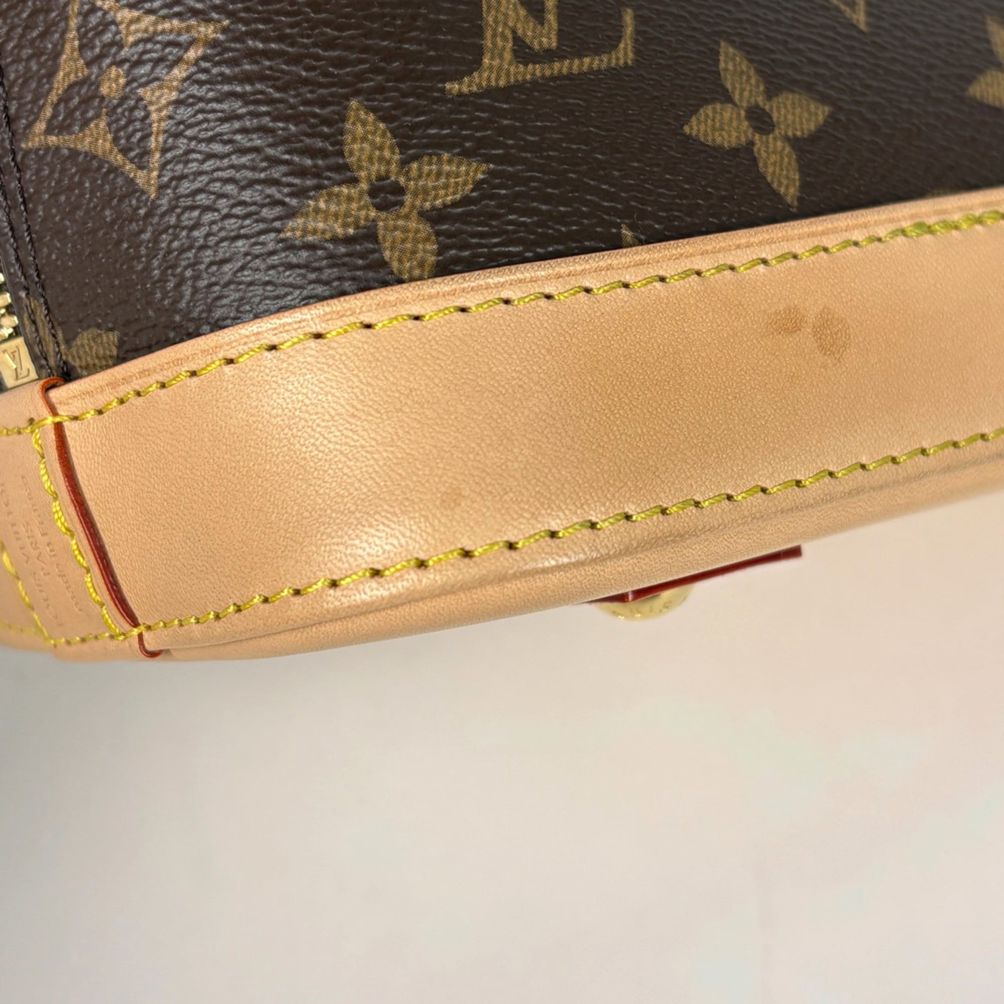 Louis Vuitton Brown Monogram Handbag Shoulder Bag (Pre-Owned)