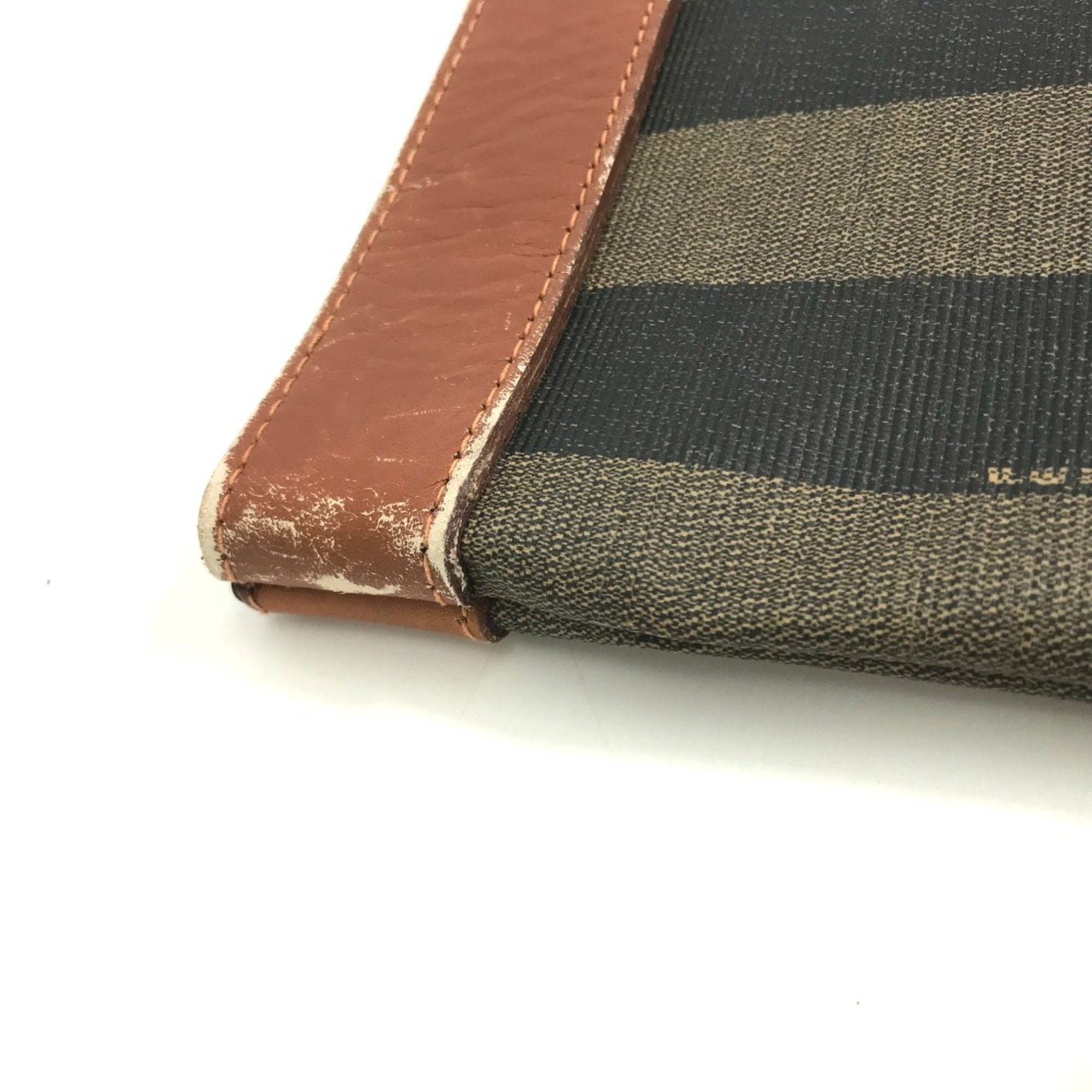 Fendi Green Other Clutch Bag (Pre-Owned)