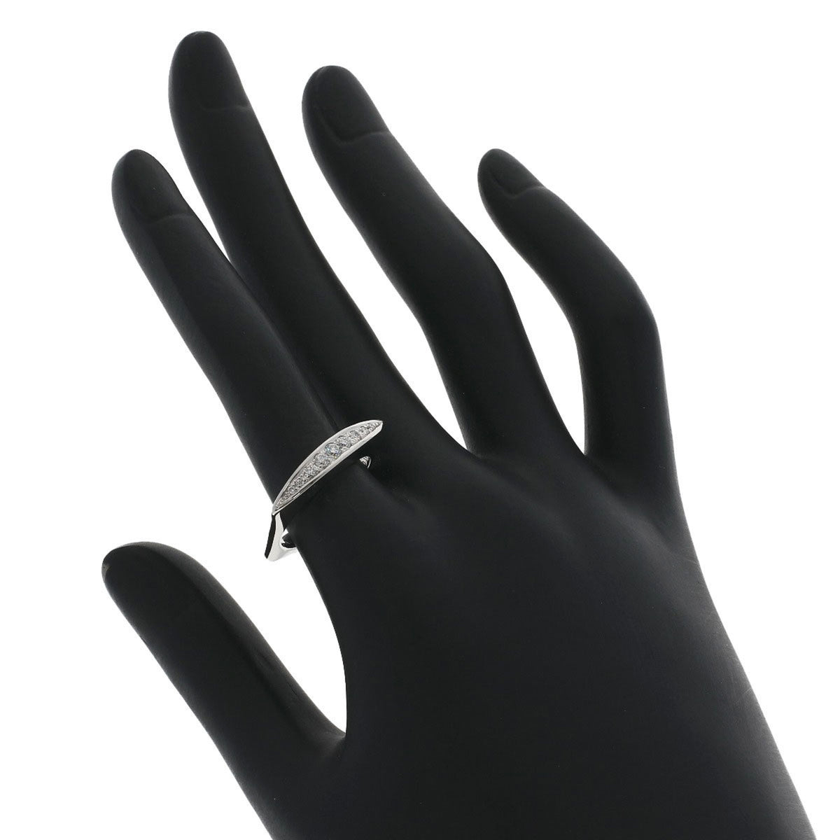 Celine Platinum 900 Band Ring (Pre-Owned)