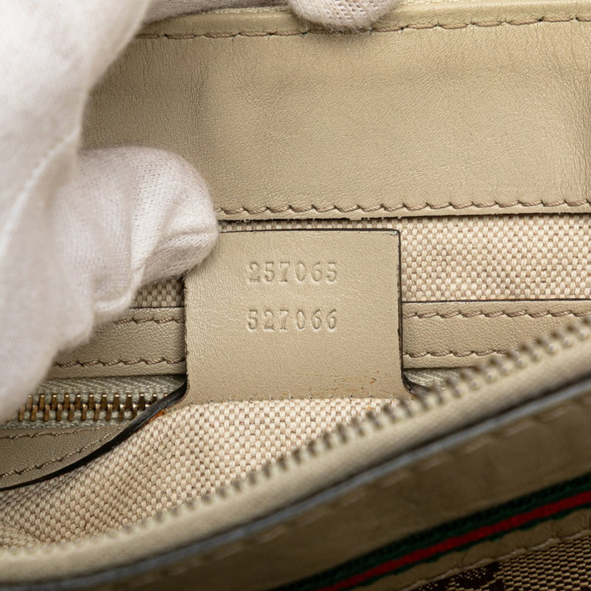 Gucci Gg Canvas Beige Gg Canvas Leather Shoulder Bag (Pre-Owned)