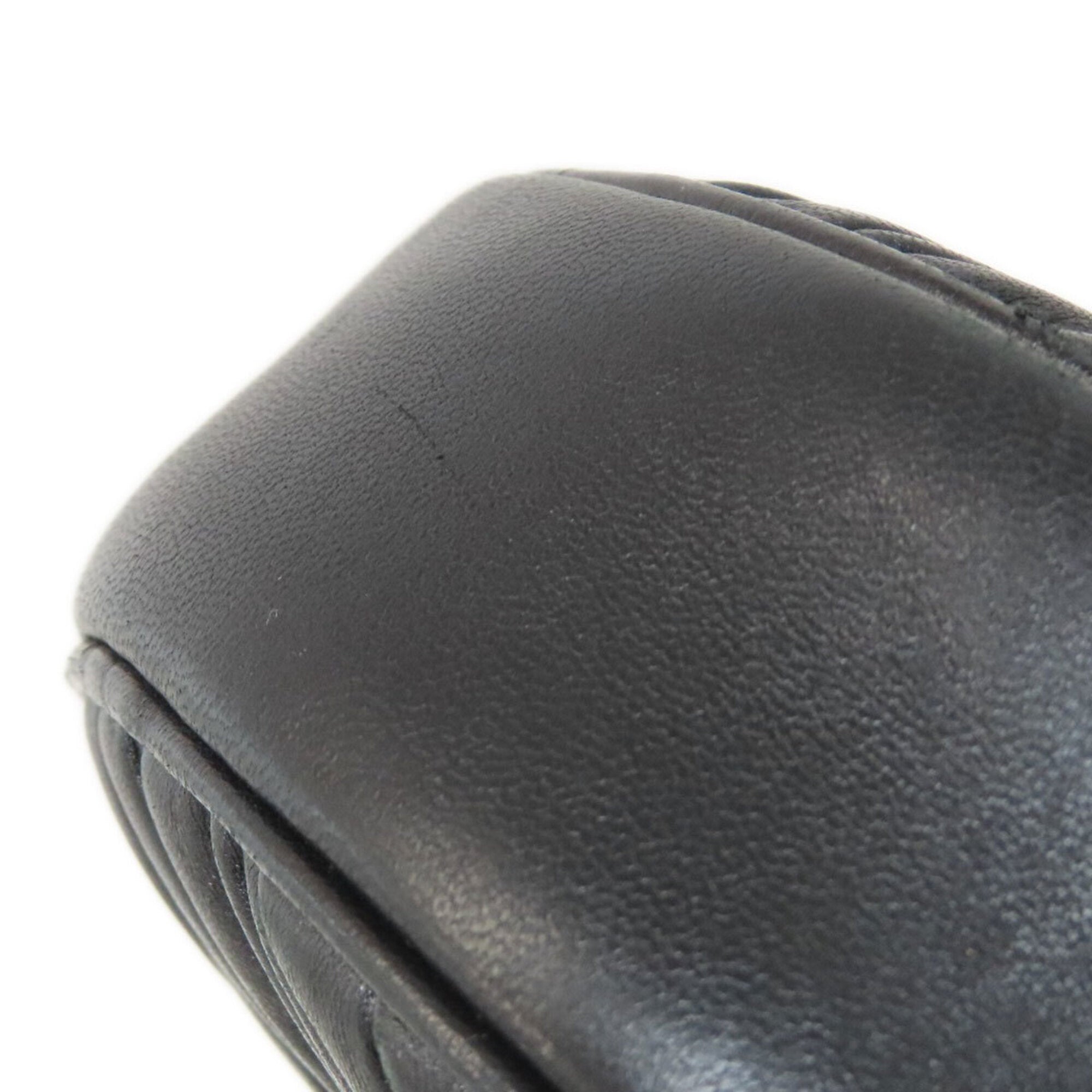 Miu Miu Black Leather Pouch Shoulder Bag (Pre-Owned)