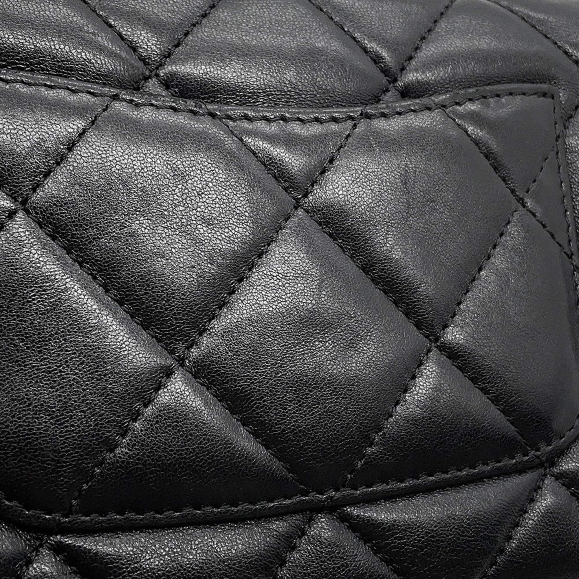 Chanel Black Leather Handbag Shoulder Bag (Pre-Owned)