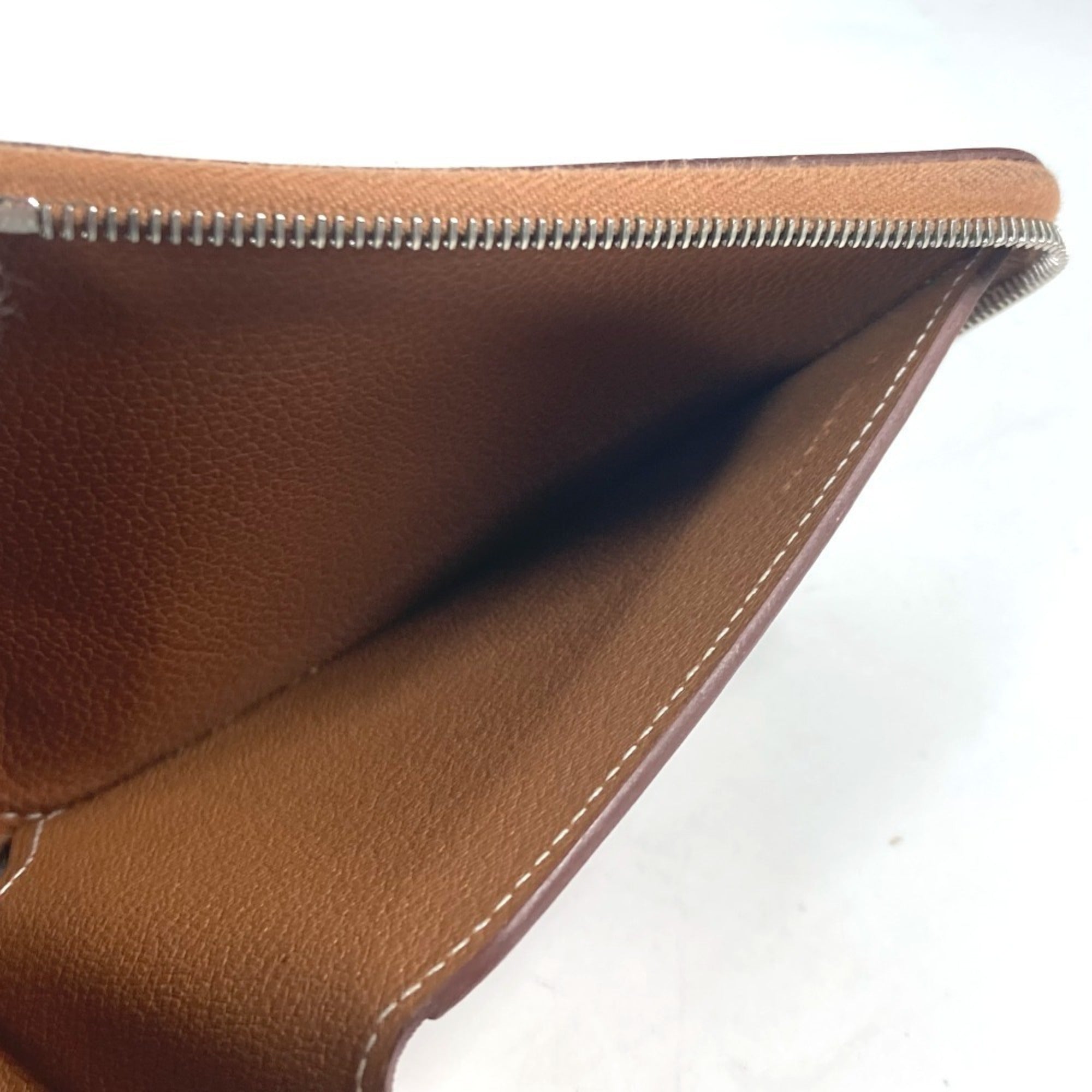 Hermes Brown Evercalf Leather Wallet (Bi-Fold) (Pre-Owned)