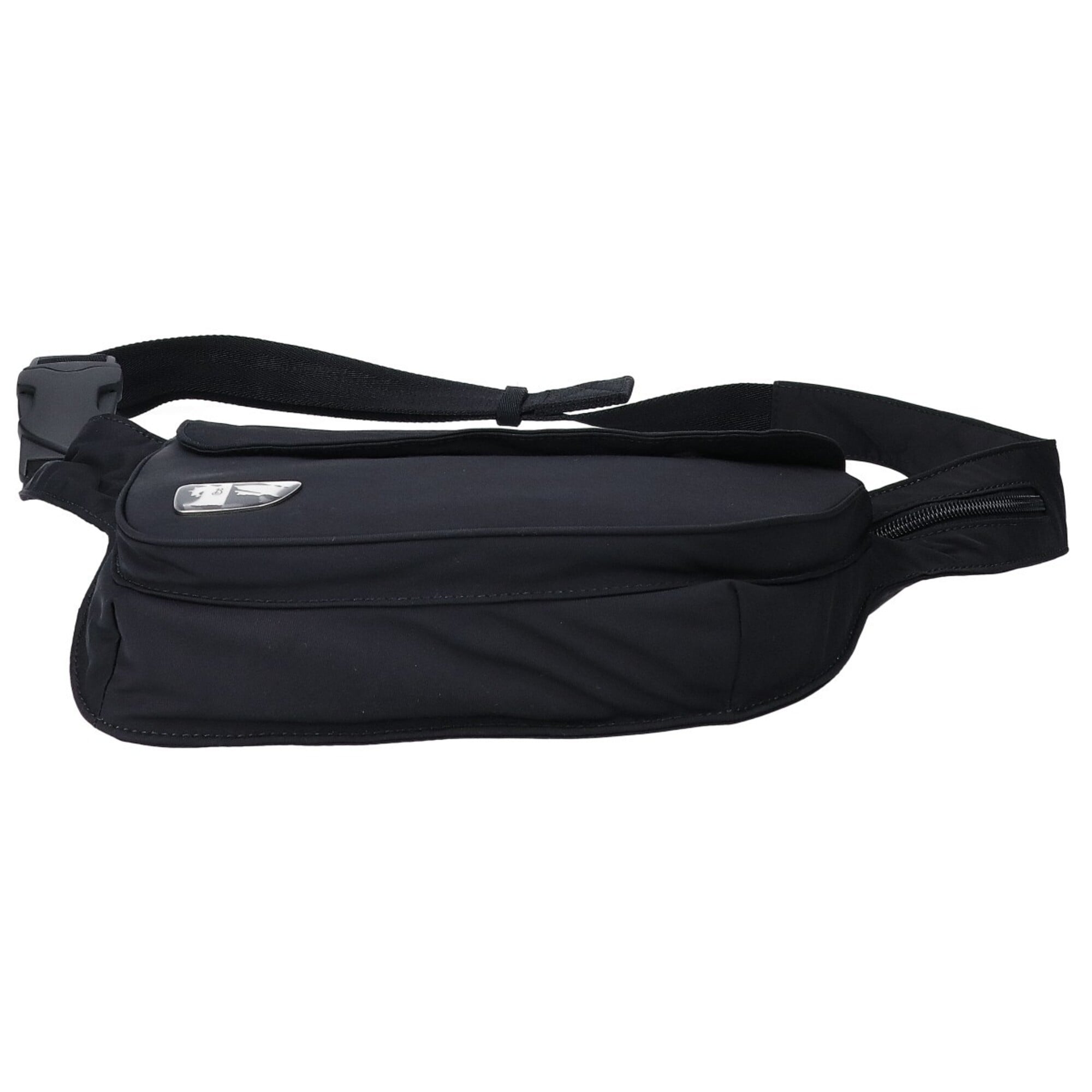 Burberry Black Nylon Sling Bag (Pre-Owned)