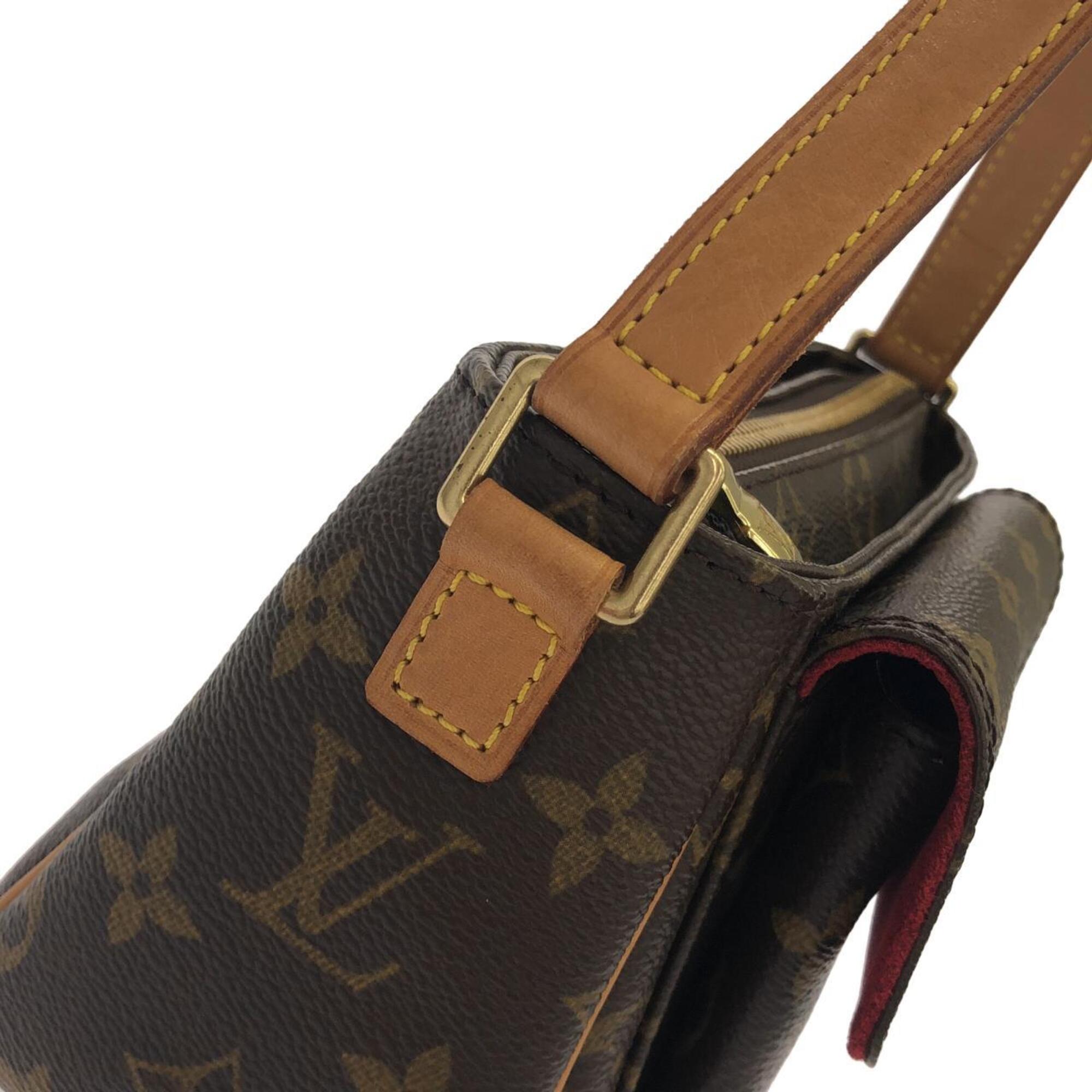 Louis Vuitton Marron Coated Canvas Shoulder Bag (Pre-Owned)