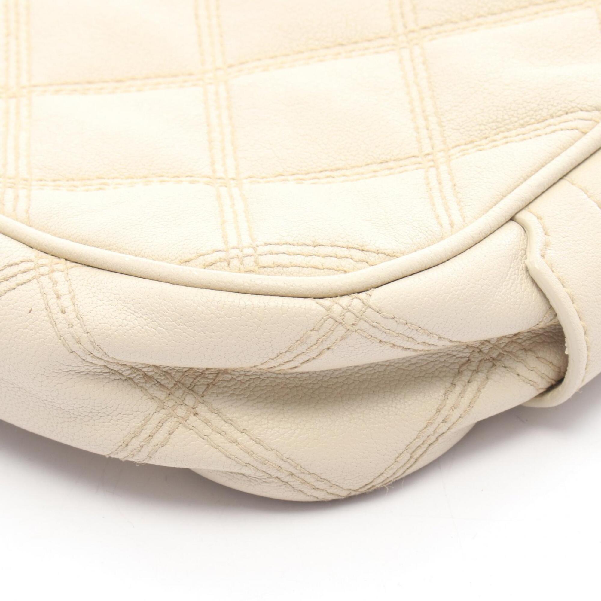 Yves Saint Laurent Ivory Leather Shoulder Bag (Pre-Owned)