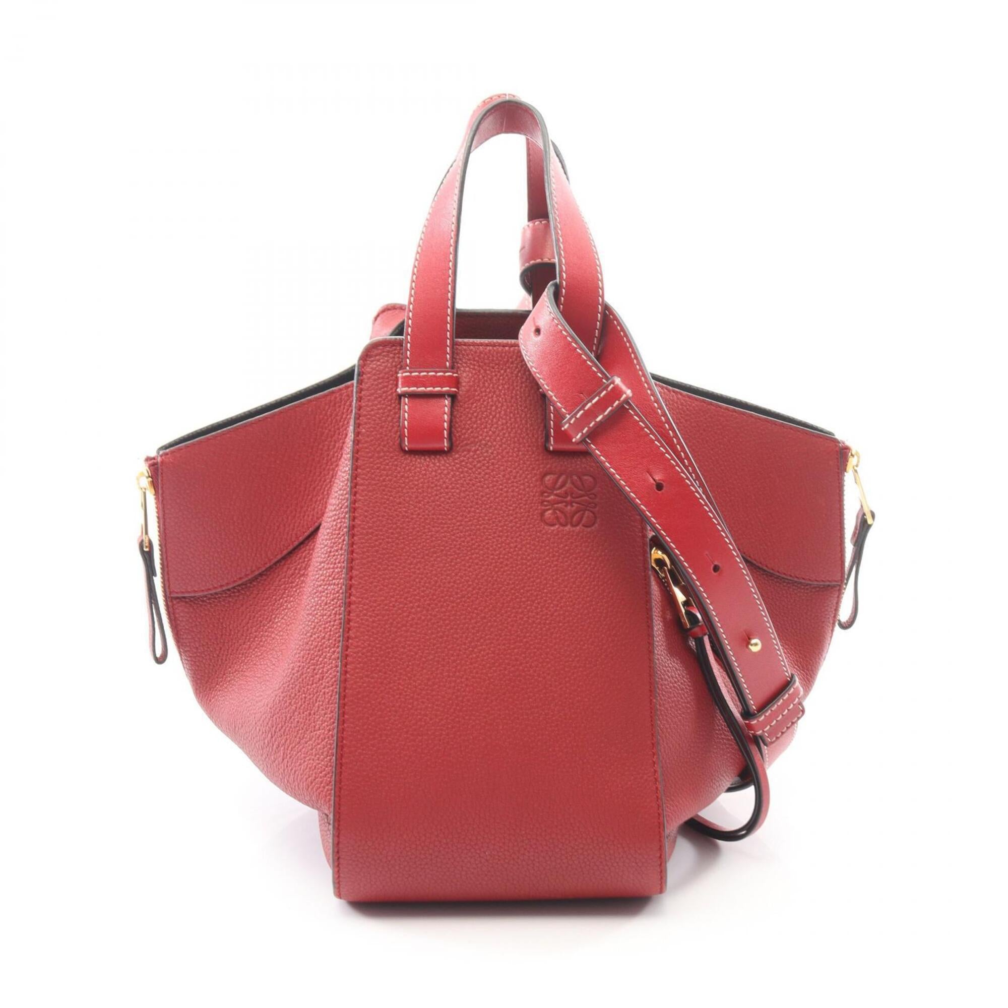 Loewe Red Color Leather Handbag (Pre-Owned)