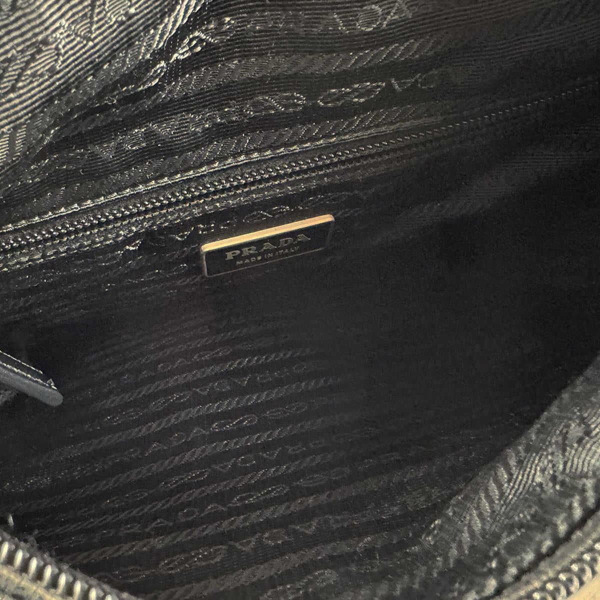 Prada Black Nylon Leather Shoulder Bag (Pre-Owned)