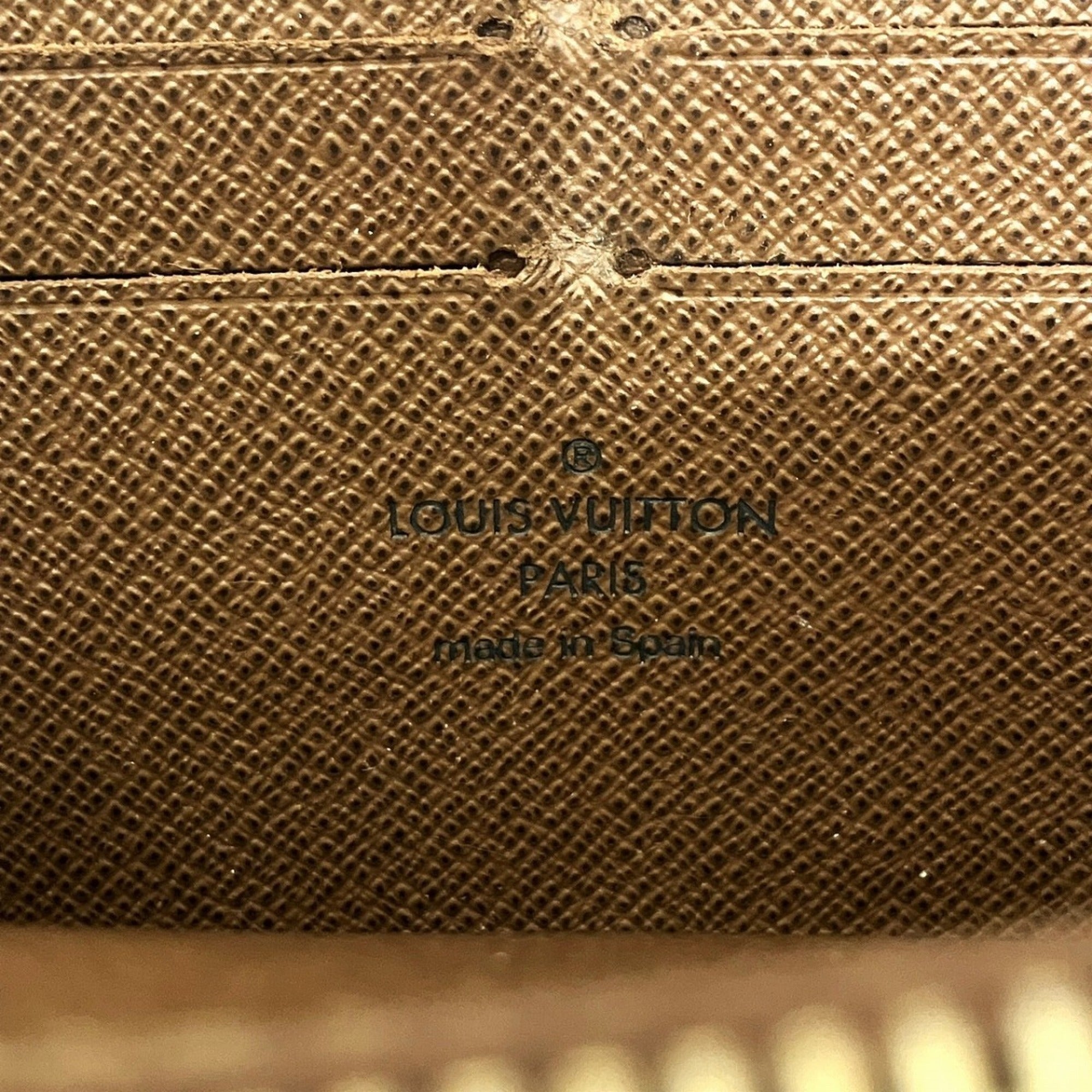 Louis Vuitton Brown Long Wallet (Bi-Fold) (Pre-Owned)