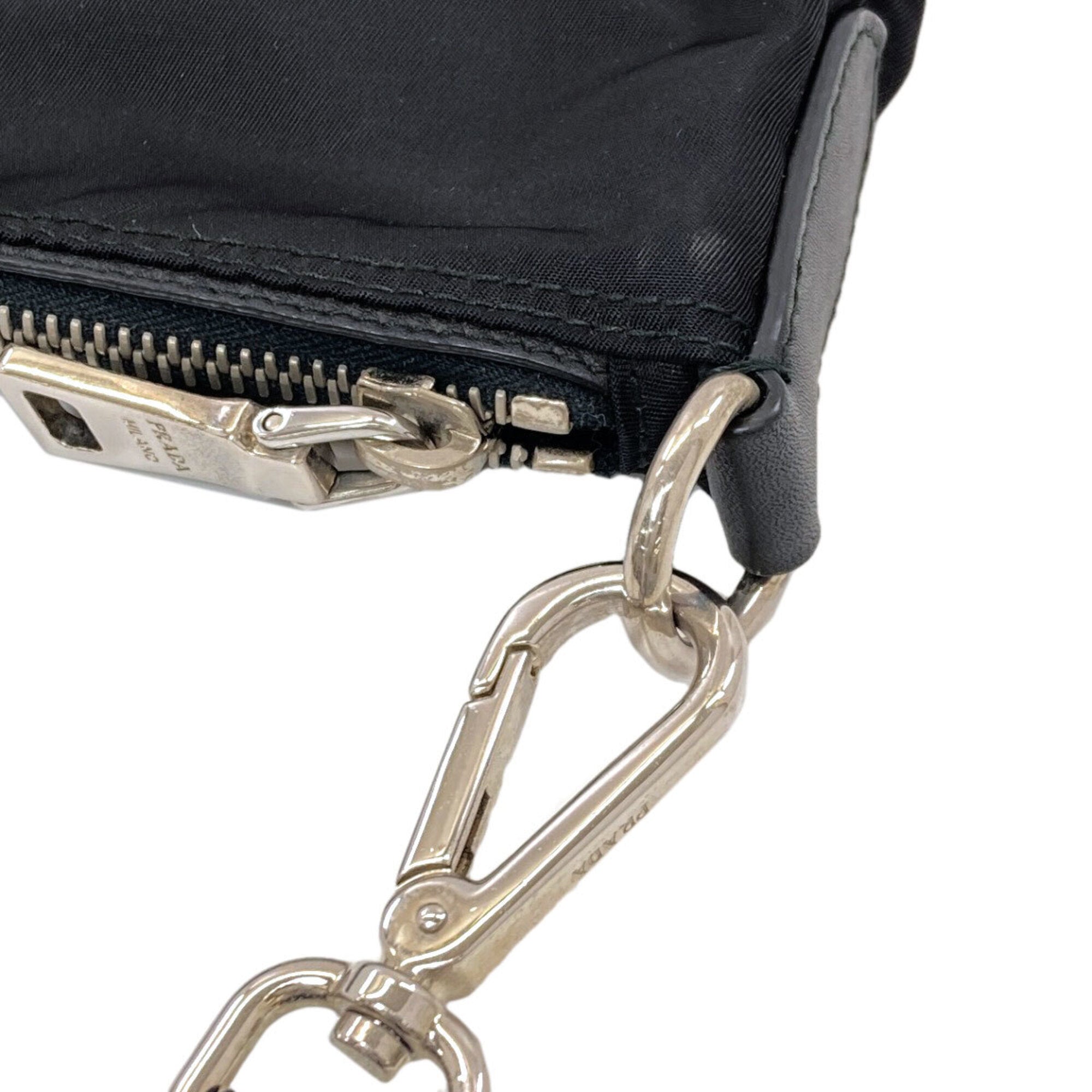 Prada Black Nylon Shoulder Bag (Pre-Owned)
