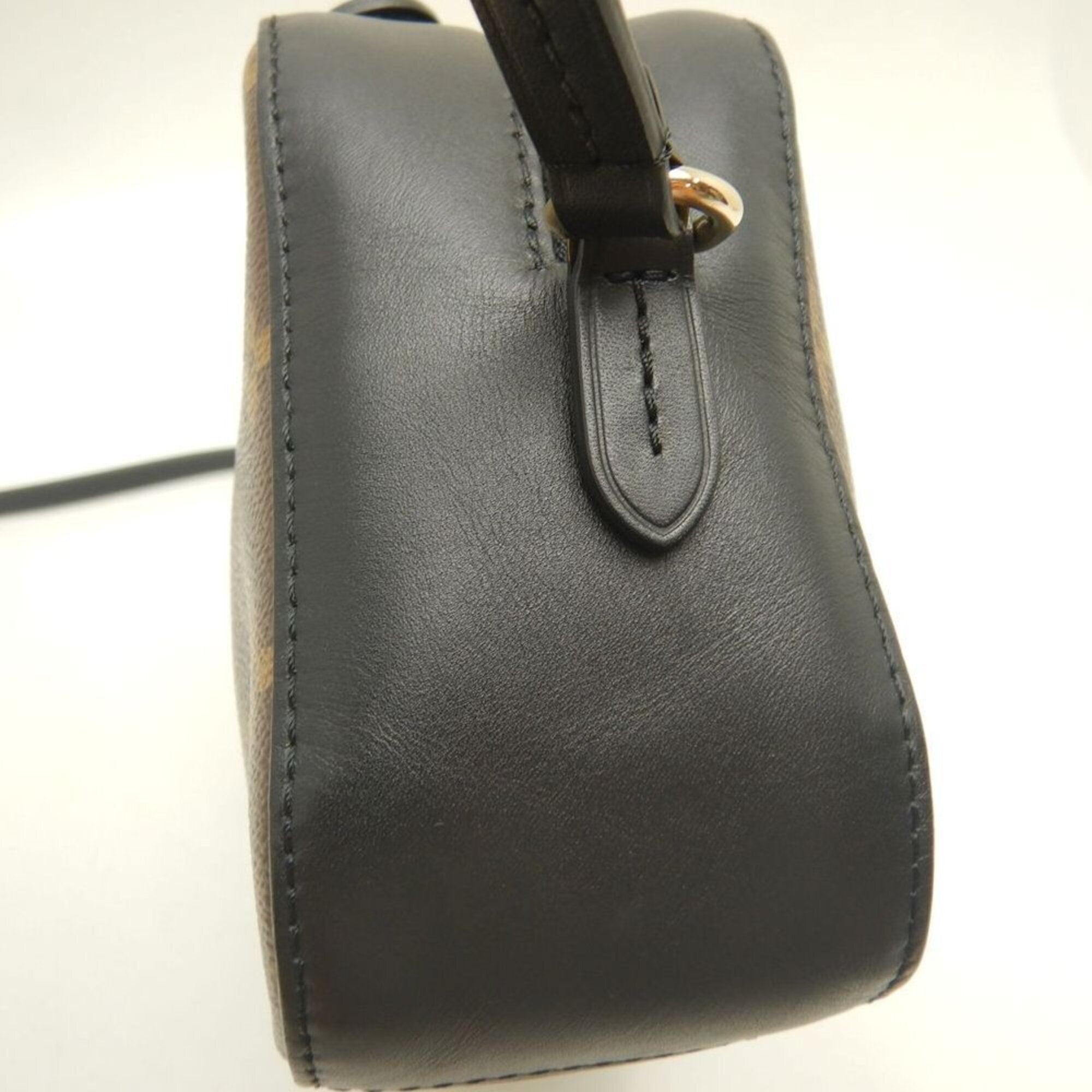 Louis Vuitton Noir Coated Canvas Leather Shoulder Bag (Pre-Owned)