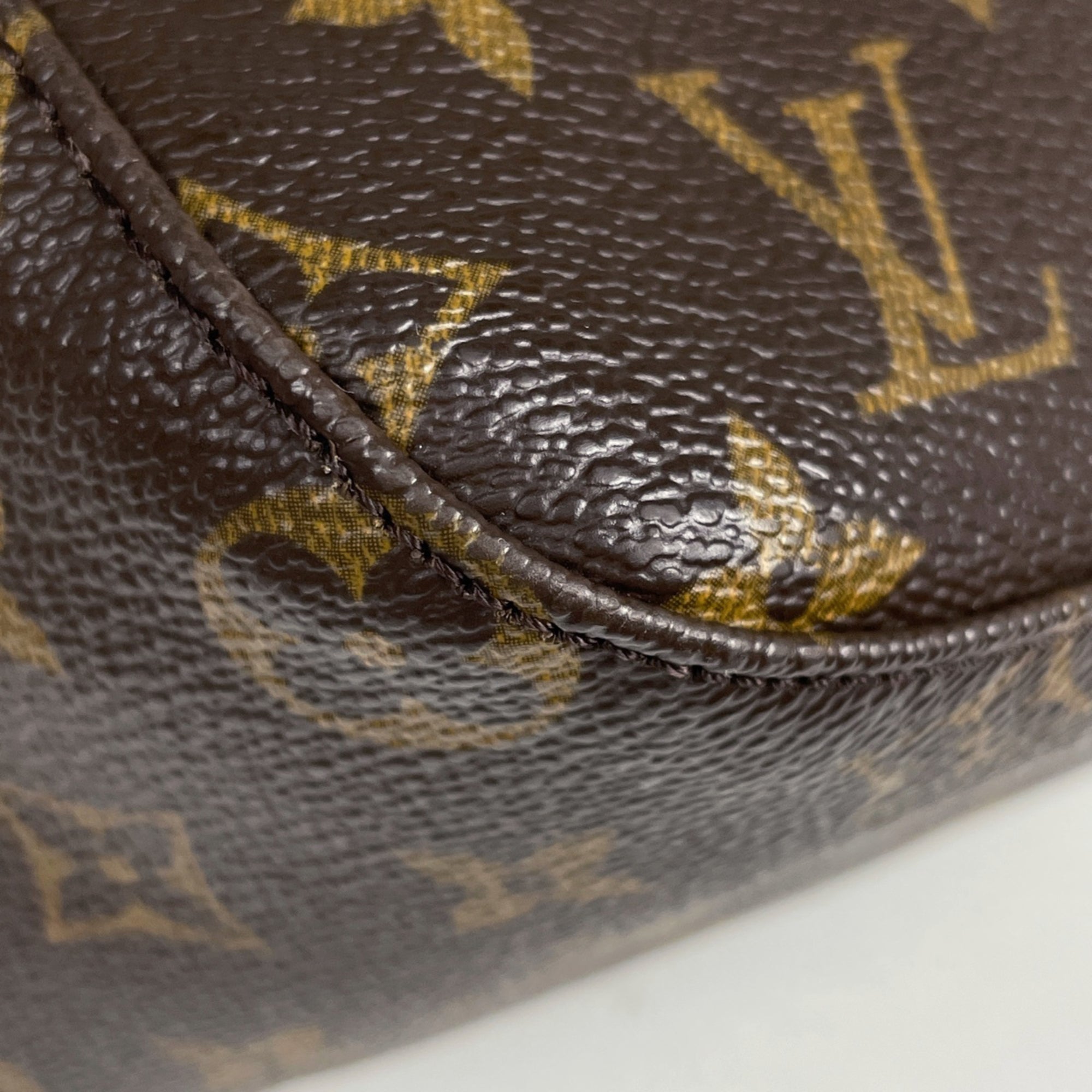 Louis Vuitton Brown Monogram Shoulder Bag (Pre-Owned)