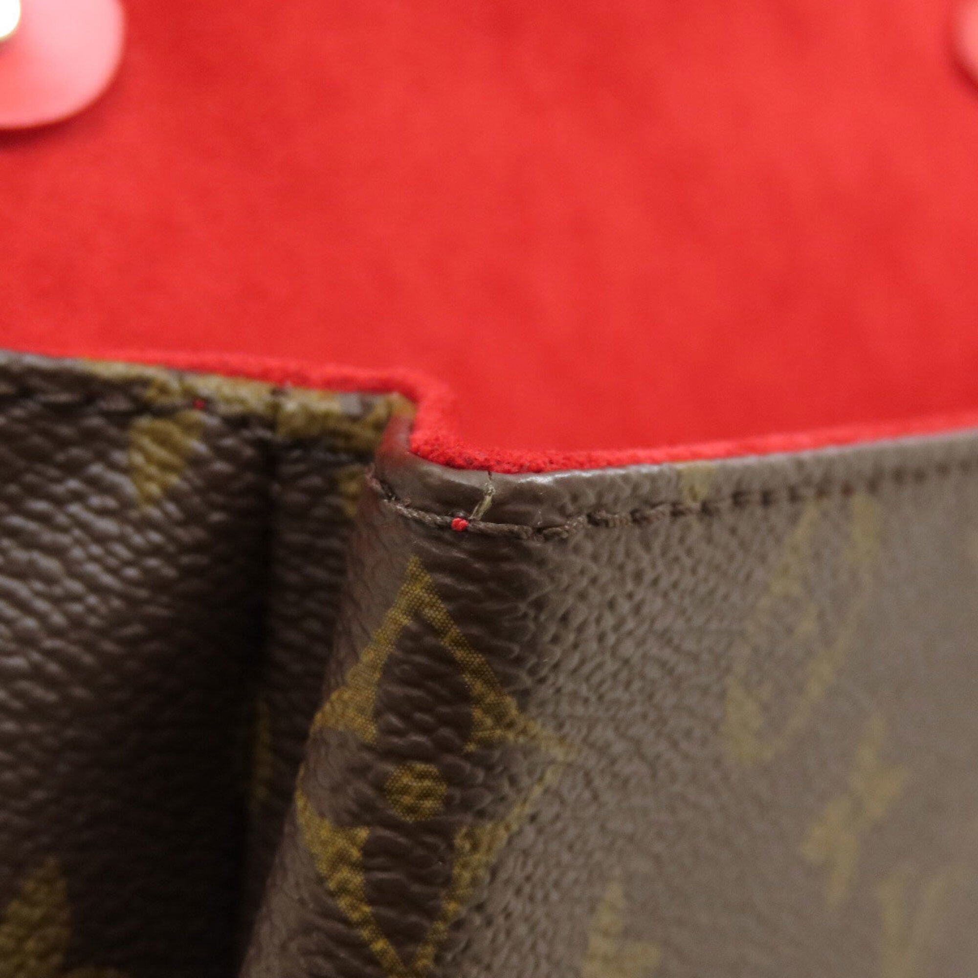 Louis Vuitton Coquelicots Epi Leather Shoulder Bag (Pre-Owned)